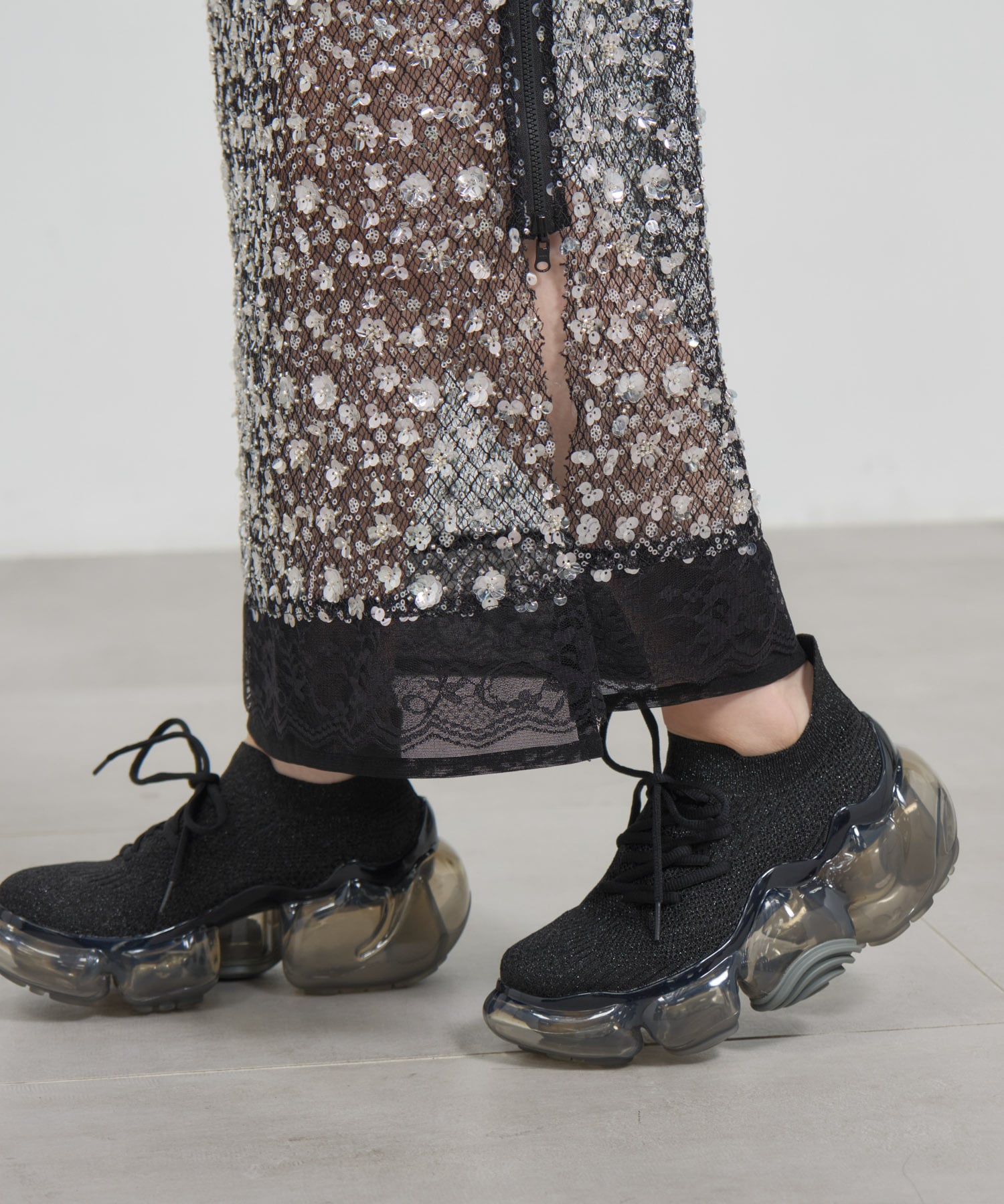 CB-25179　Lame Skirt Chika Kisada