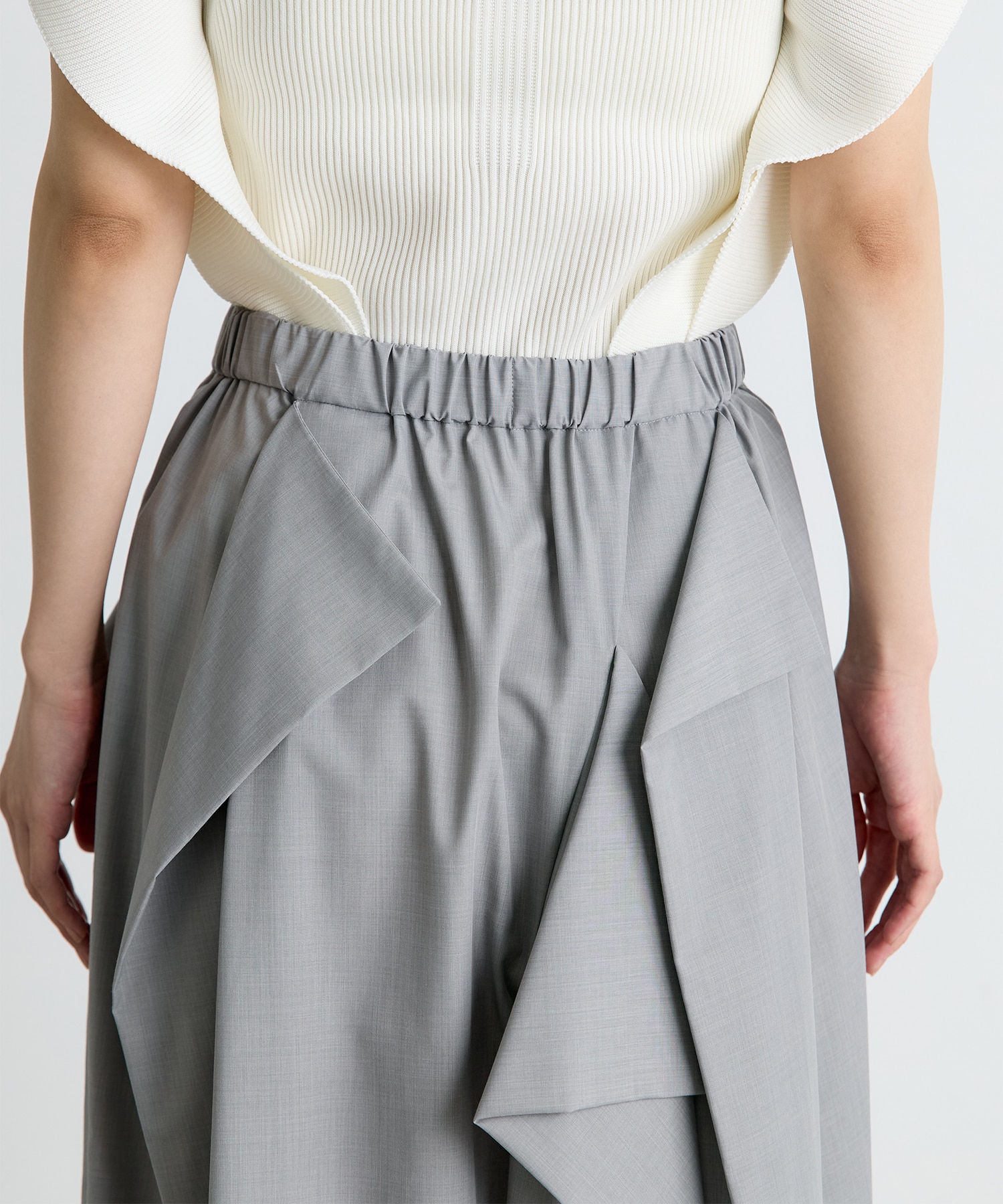 pouf skirt nagonstans