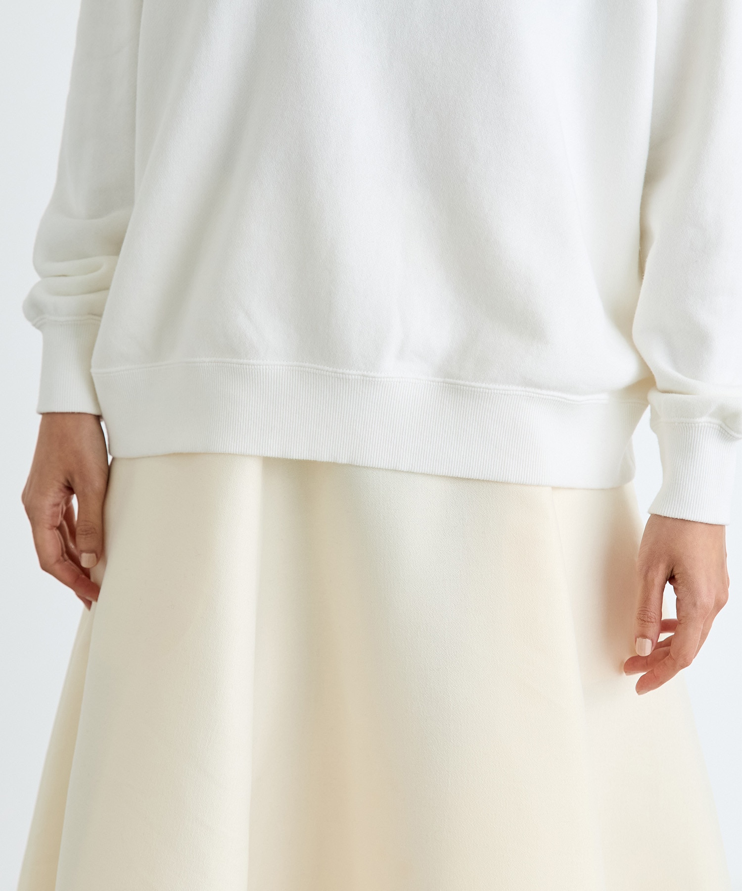 JEAN CREW NECK SWEAT MADISONBLUE