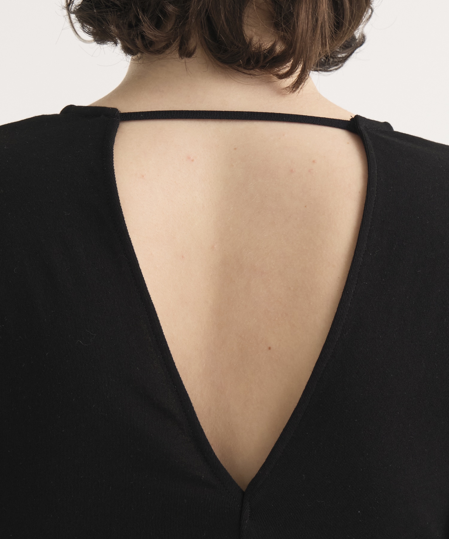 Twist Cut One-Piece RITAN