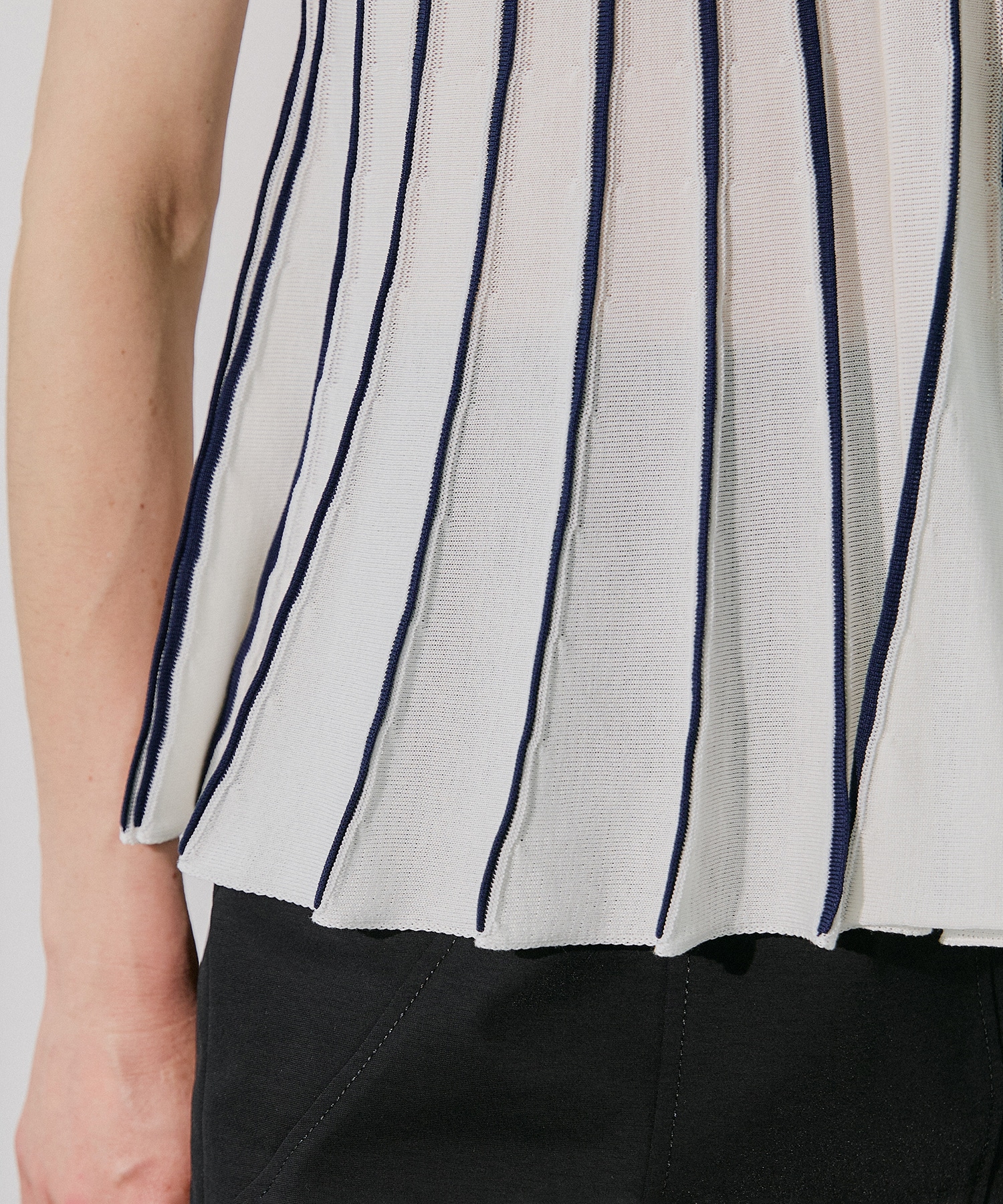 Tack  Flare Knit RITAN