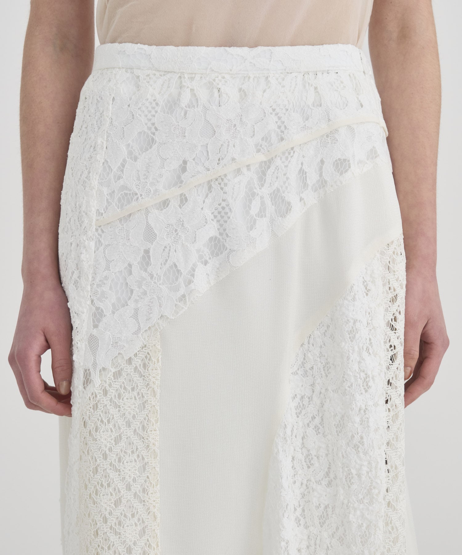 Slant Asym Lace Skirt RITAN