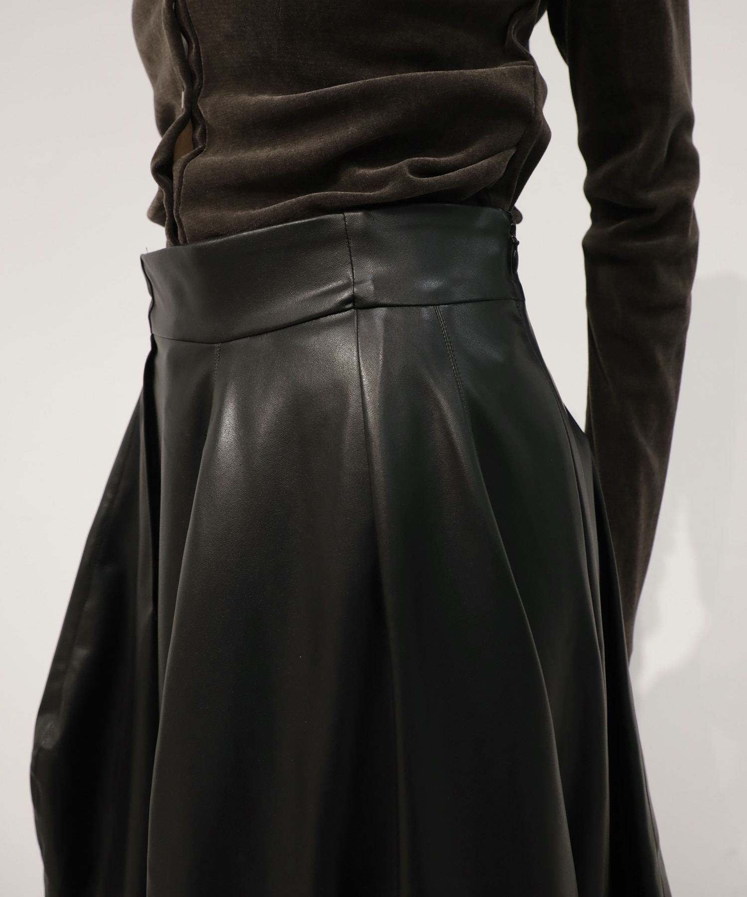 Arch Pattern Leather Skirt RITAN