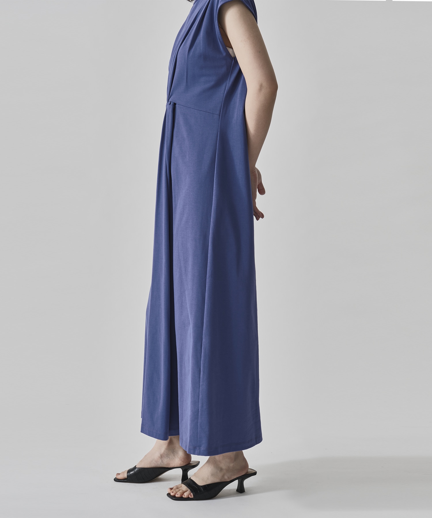 Shoulder Tuck Twist Dress CITY TOKYO