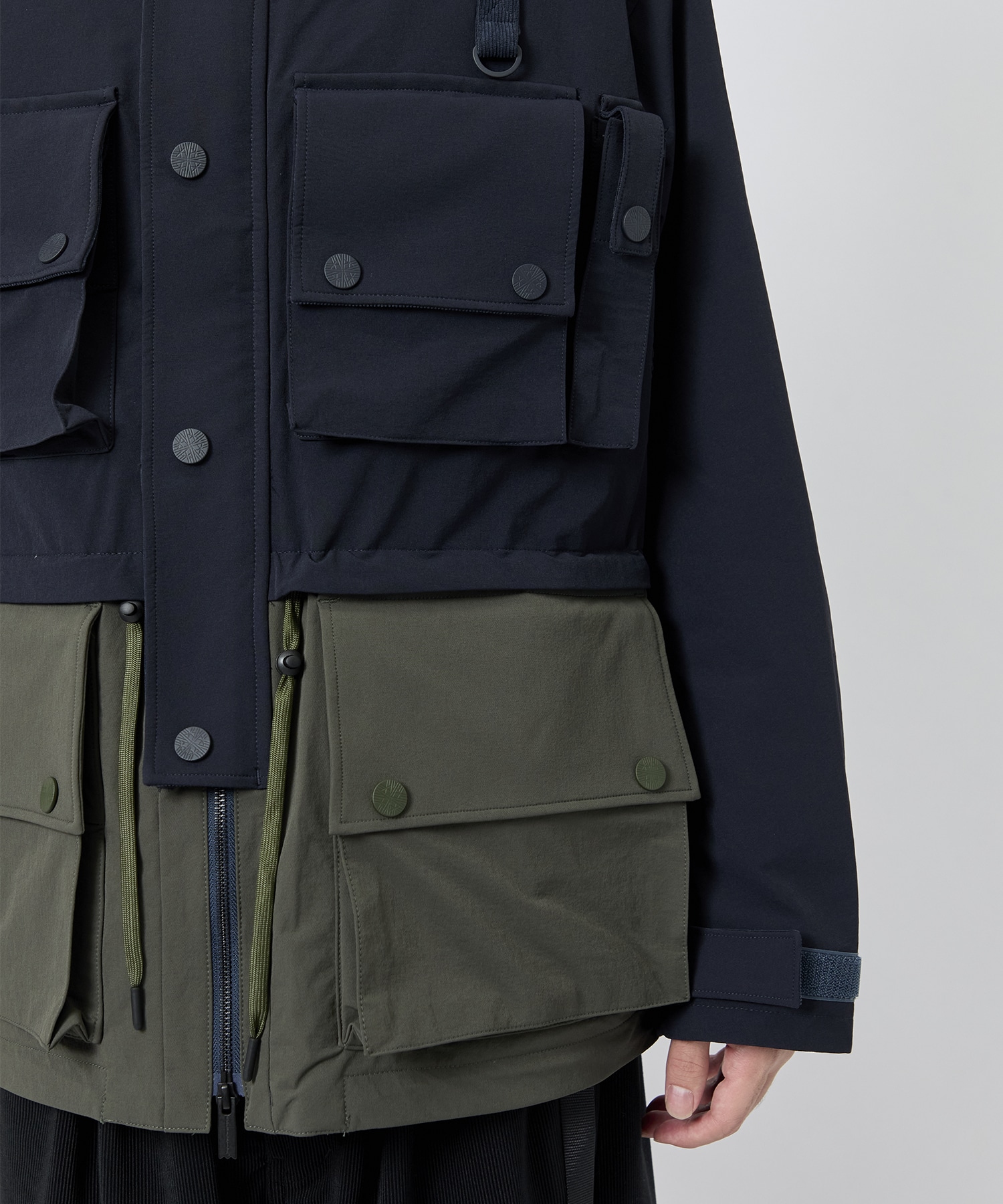 WINDSTOPPER MULTI POCKET JACKET White Mountaineering