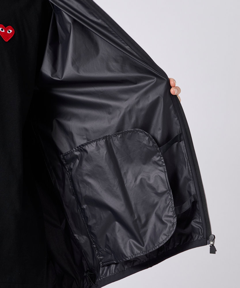 AZ-J507-051 K-WAY FULL ZIP JACKET BLACK EMBLEM PLAY COMME des GARCONS