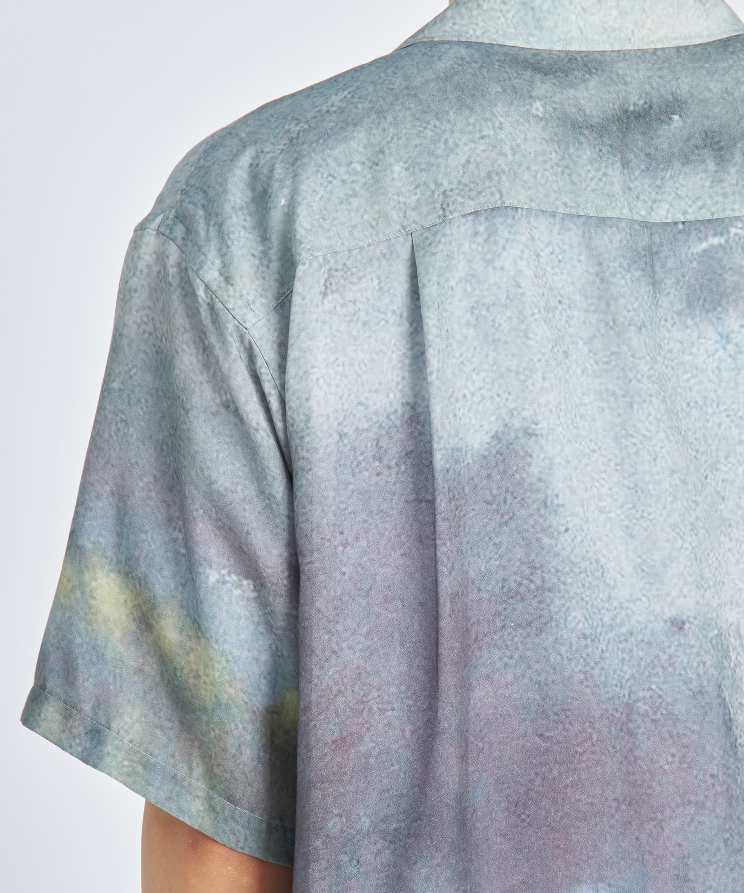 LANDSCAPE PRINTED OPEN COLLAR SHIRT 