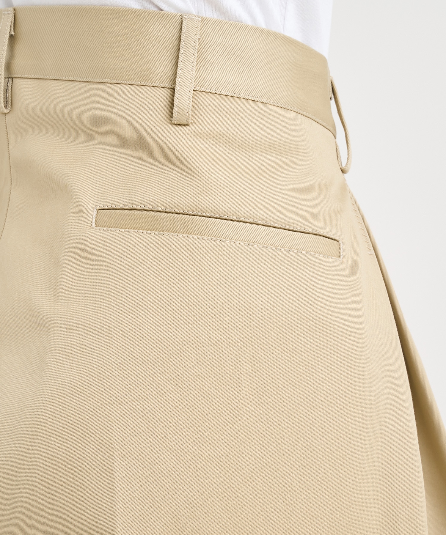 Tuck-detail cotton pants KHOKI