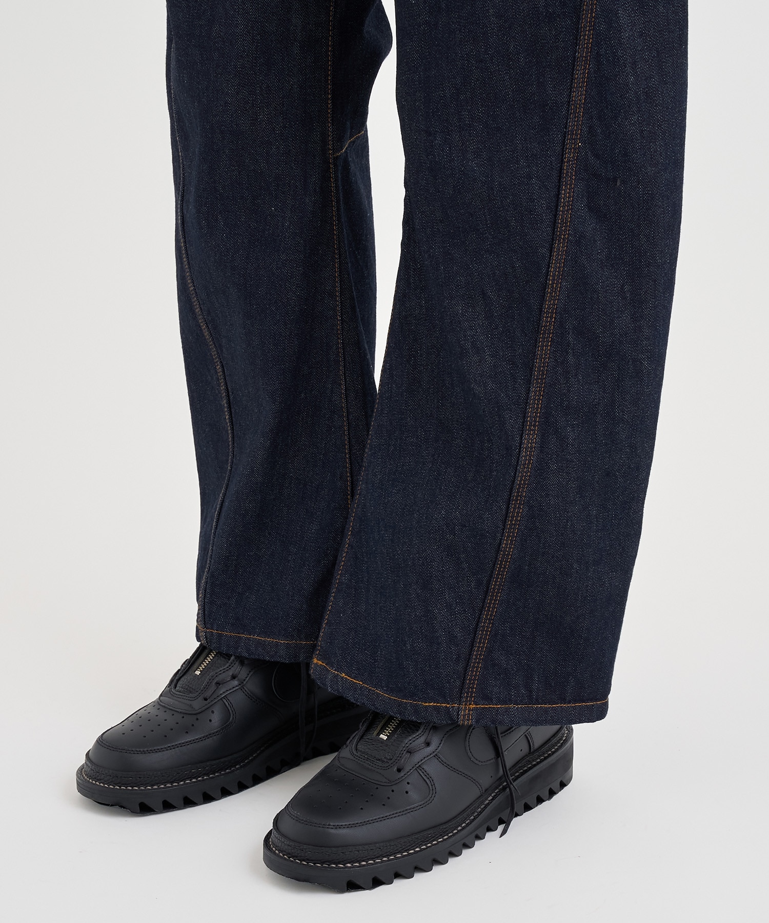3D cutting denim pants KHOKI