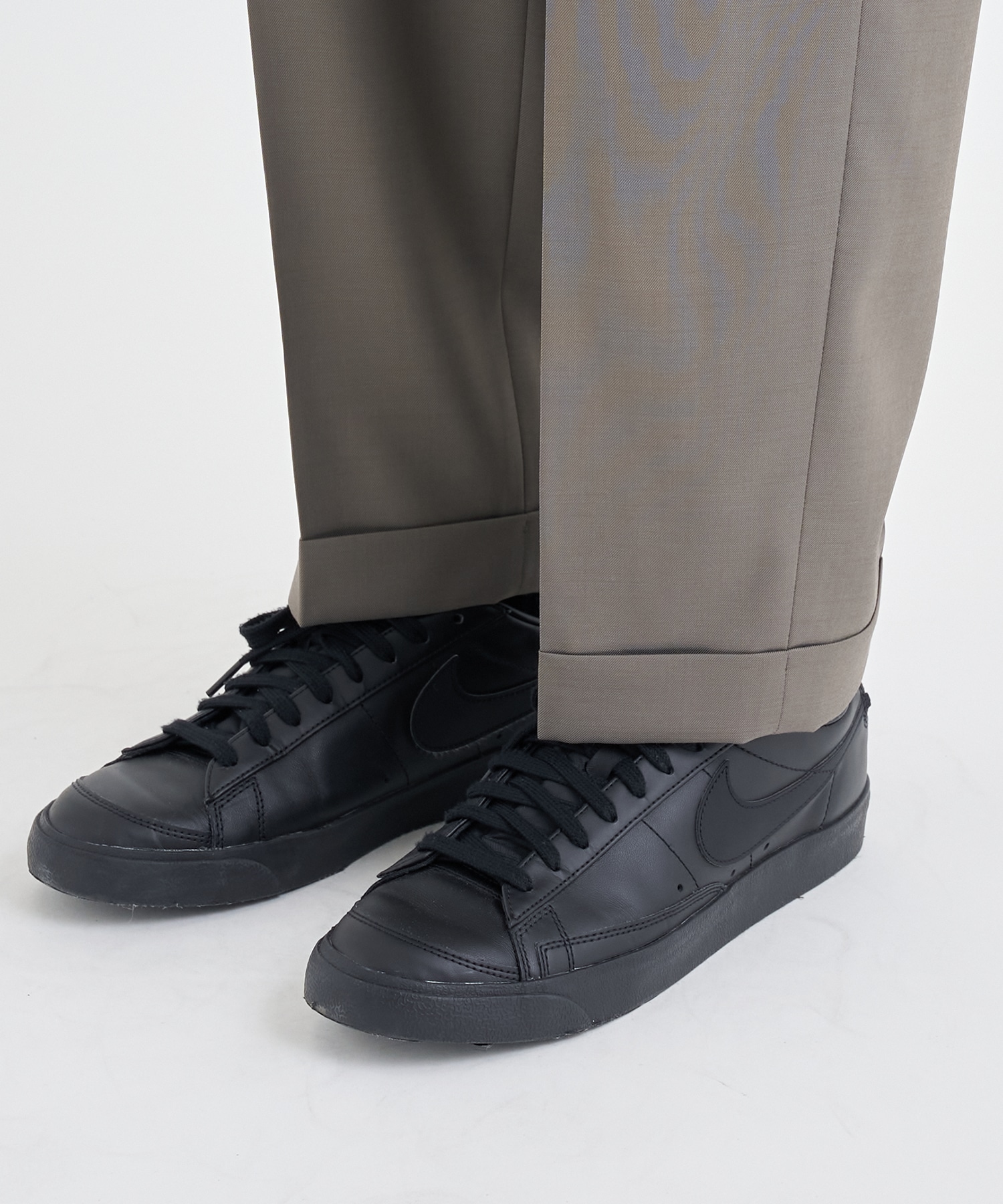 TWO TUCKS TAPERED TROUSERS IRENISA