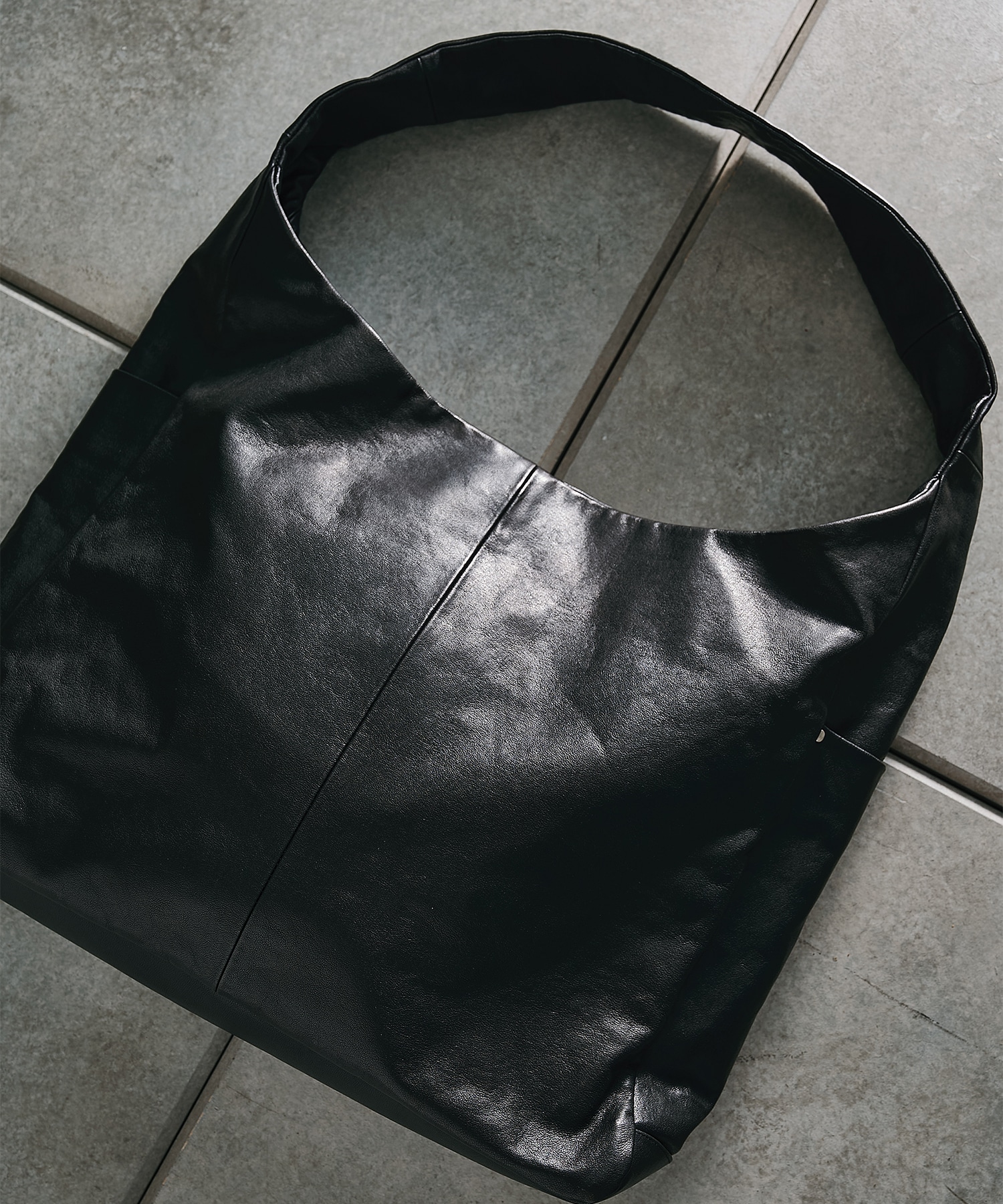 【シュタイン】ST.1673 GOAT LEATHER SHOULDER BAG ssstein