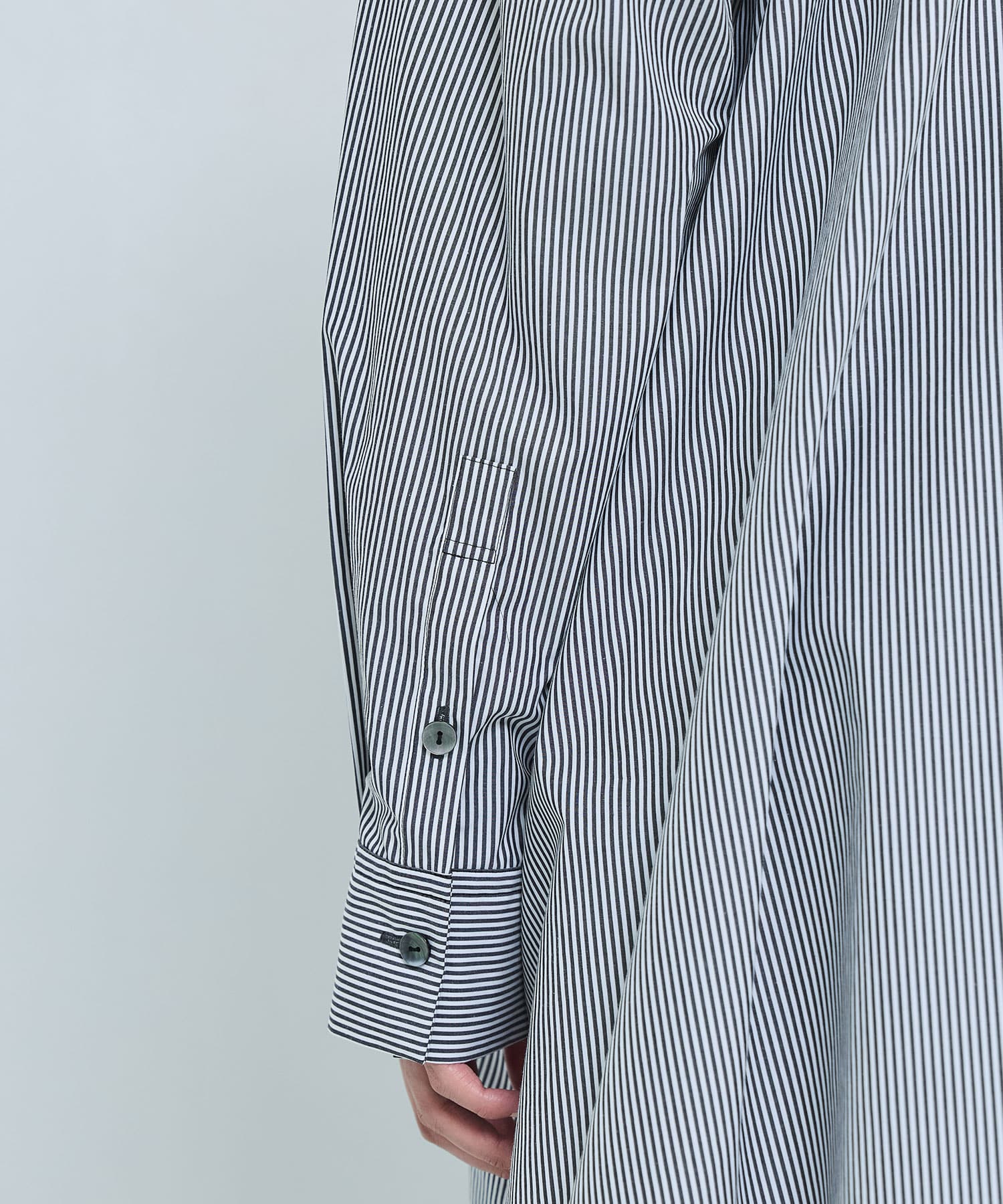 over flare shirt nagonstans