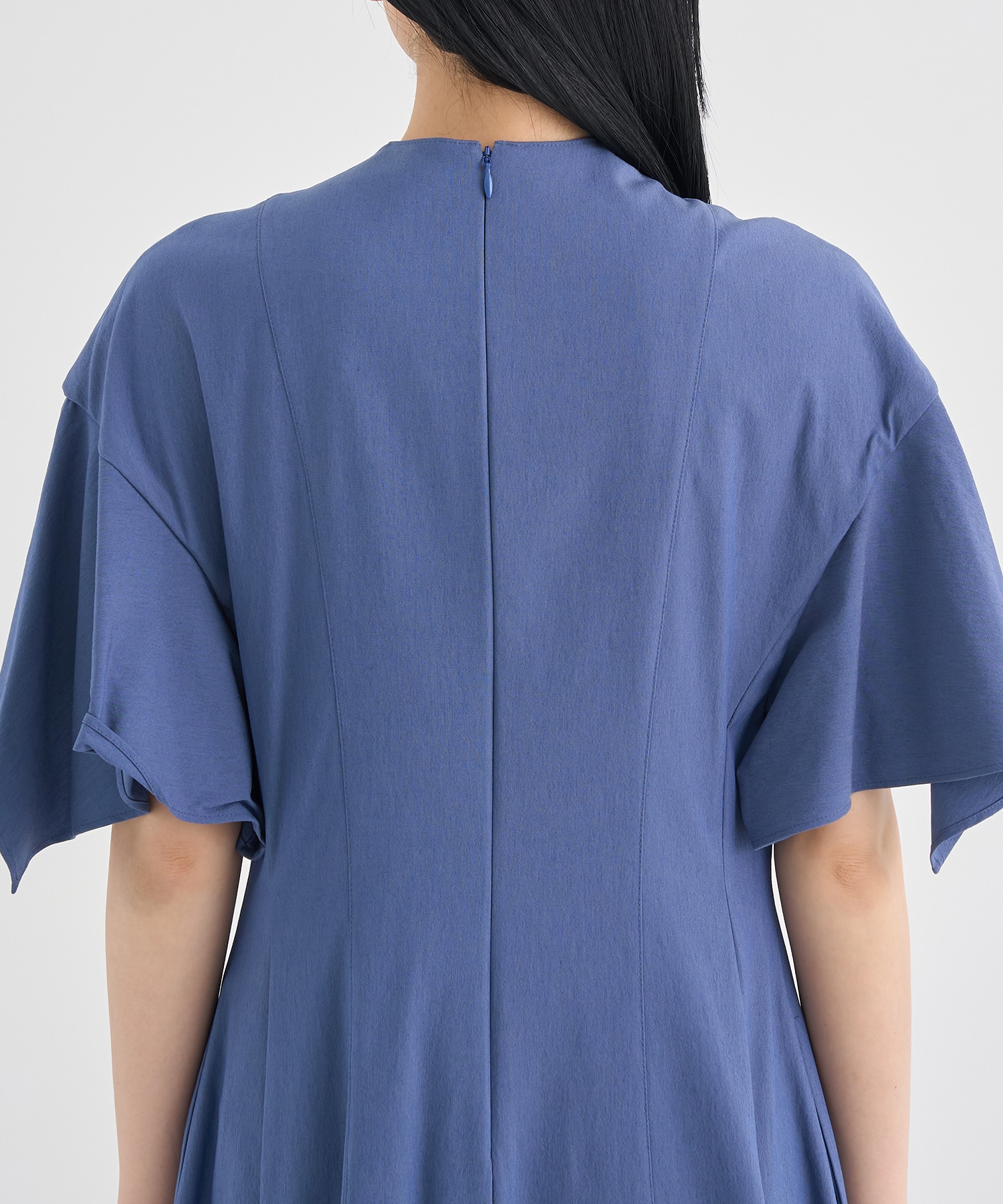 別注 Tamara drape sleeve dress BLU AKIRANAKA