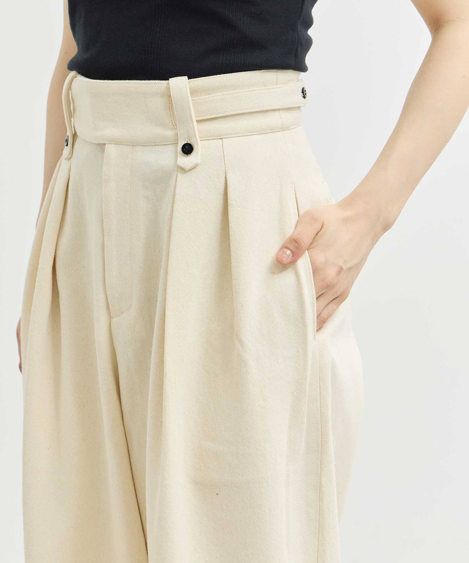 slab cotton cocoon pants Louren