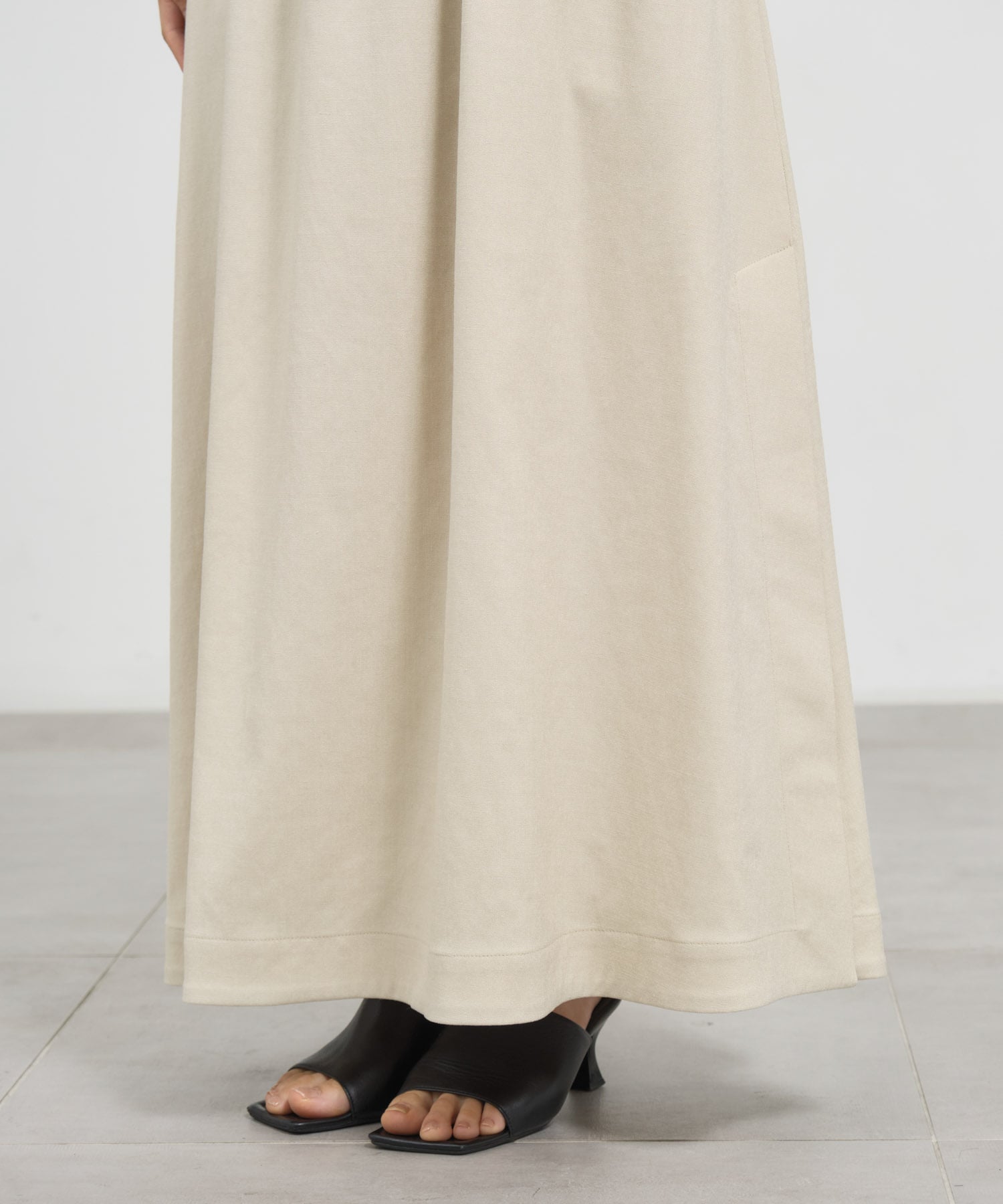 Waist Gather Flare Skirt THE TOKYO