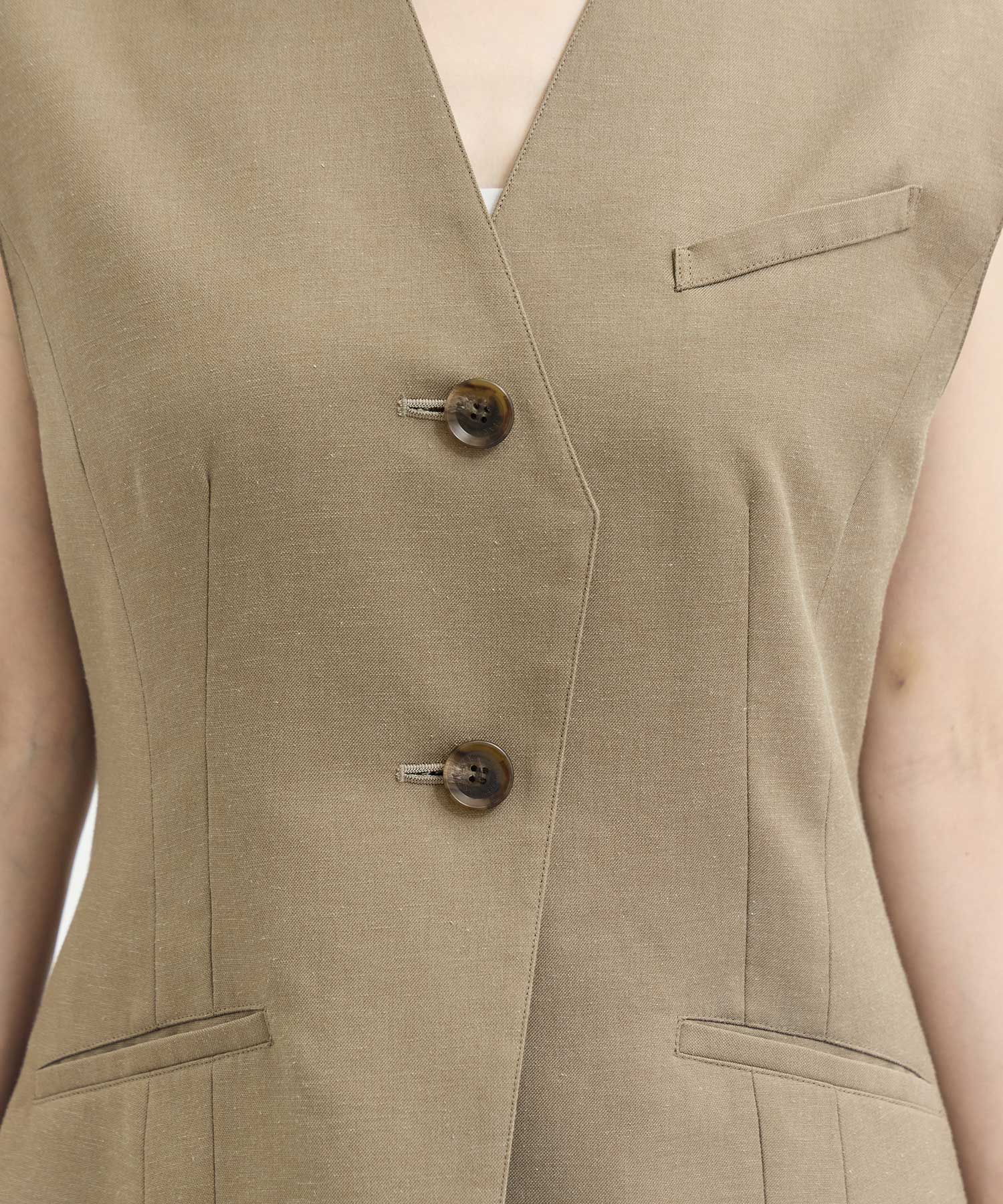 EX.V Neck Gilet AKIRANAKA