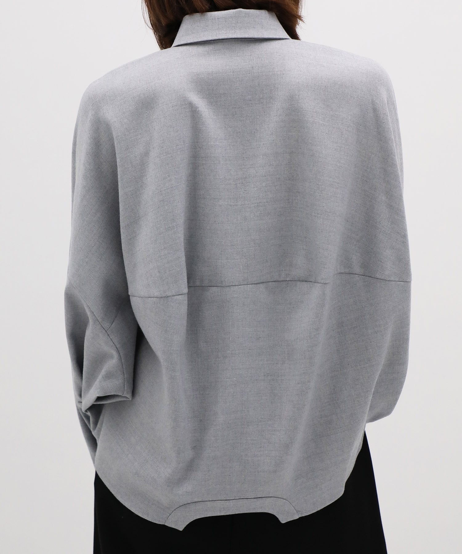 SYMMETRY CROPPED SHIRT ENFOLD