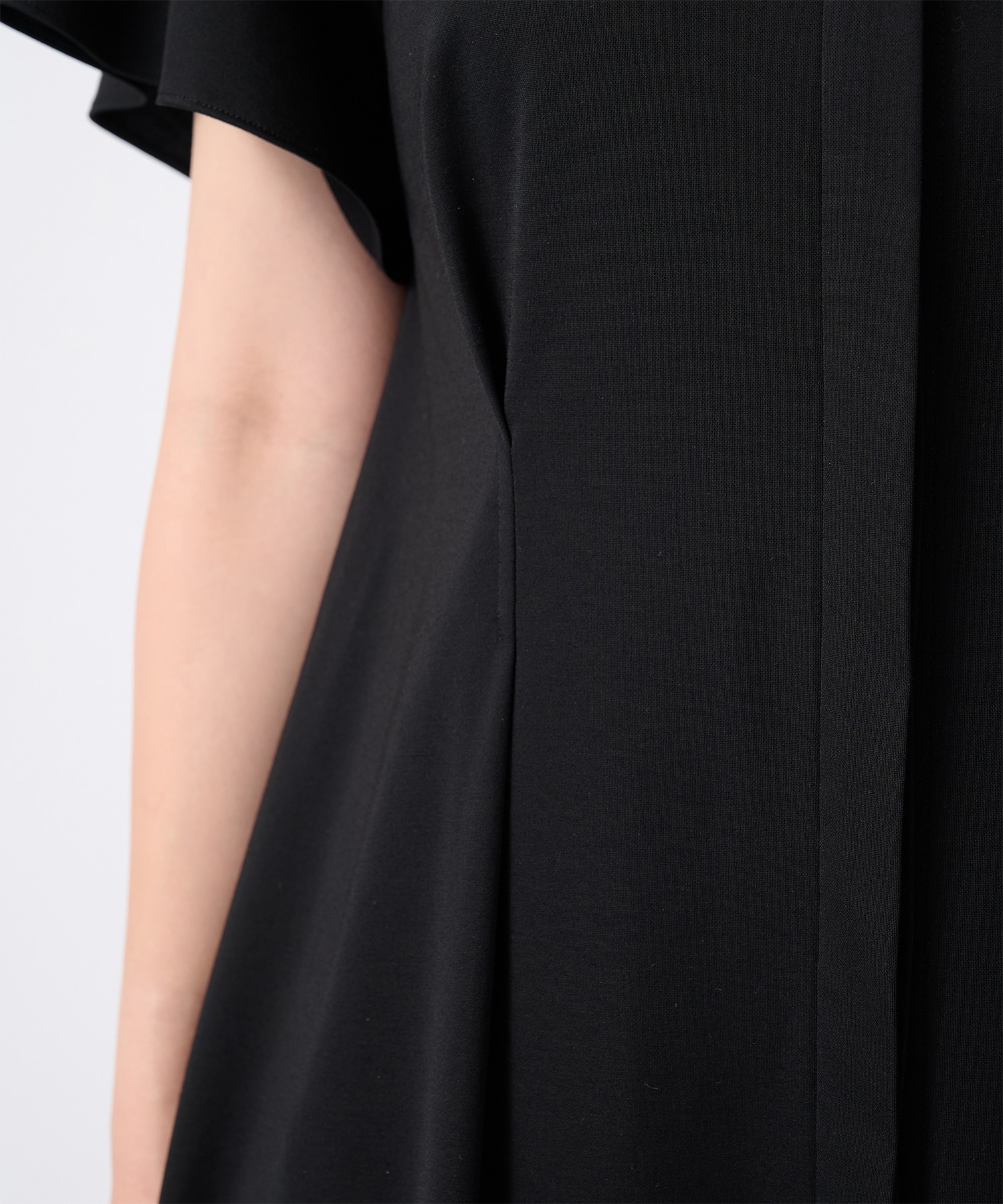 Drape Sleeve Dress THE TOKYO