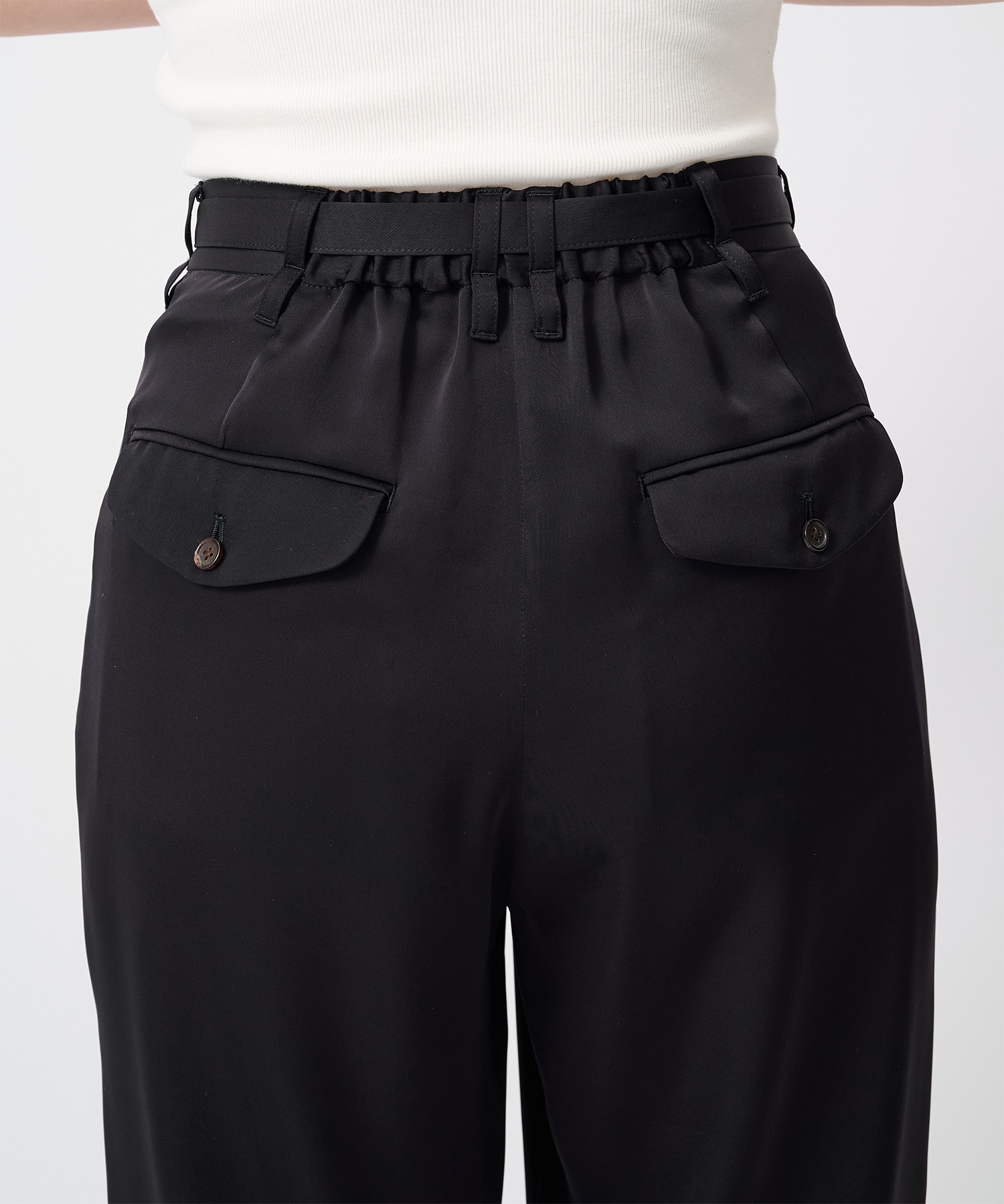 Satin Straight Pants THE TOKYO