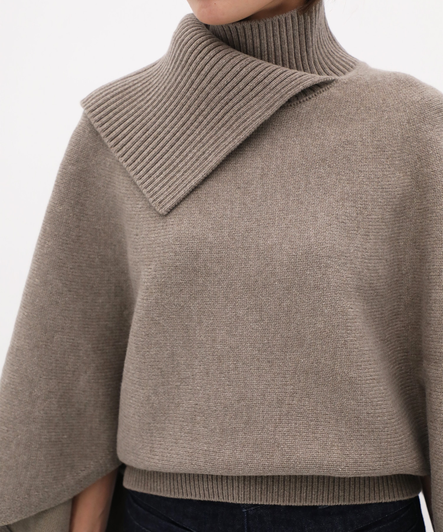 Cashmere Brend Knit IIROT