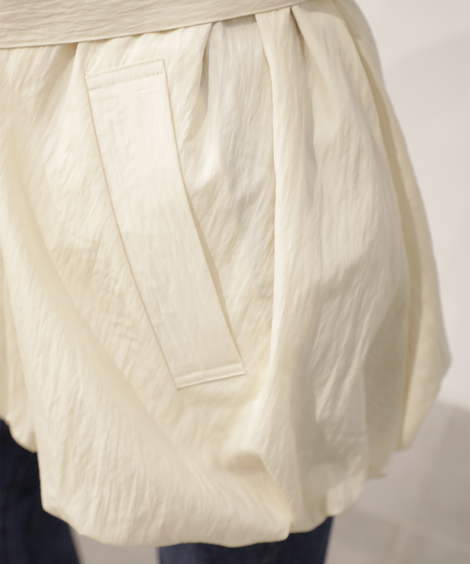 Layer Volume Bluson RITAN