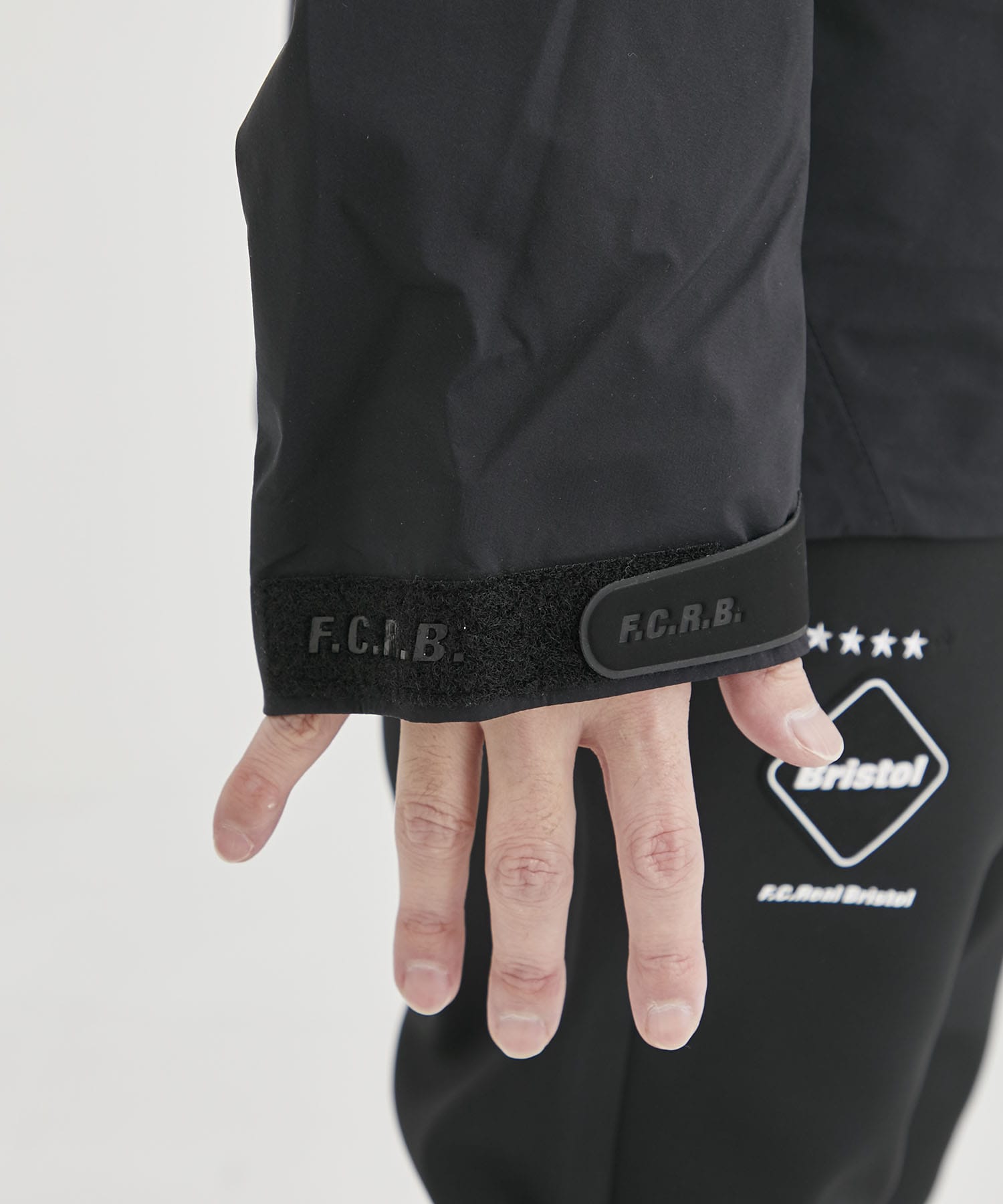 F.C.R.B. 3LAYER WARM UP JACKET NAVY/L | werc.co.nz