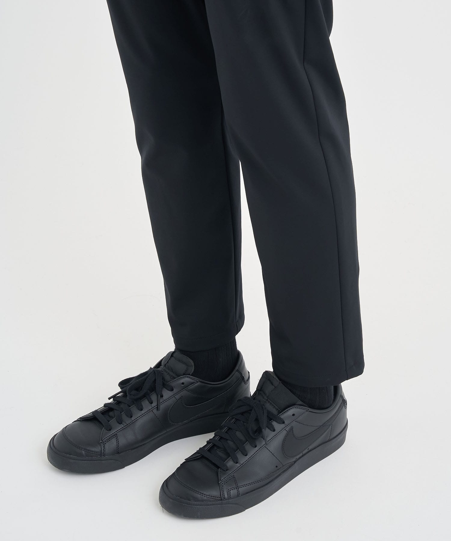 Matte Washable High Function Jersey Tapered Pants THE TOKYO