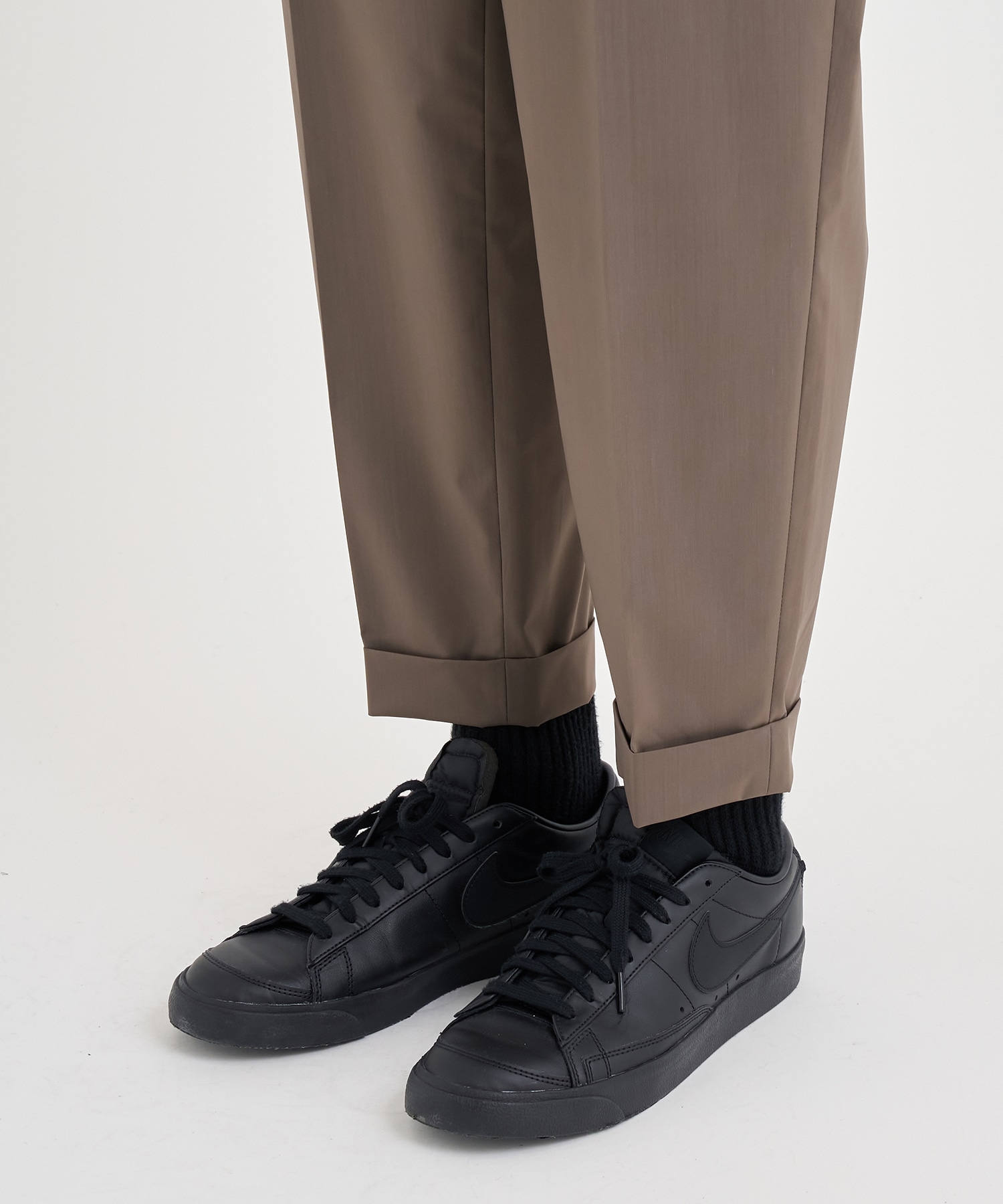 25WCM-P17124 TAPERED PANTS kolor