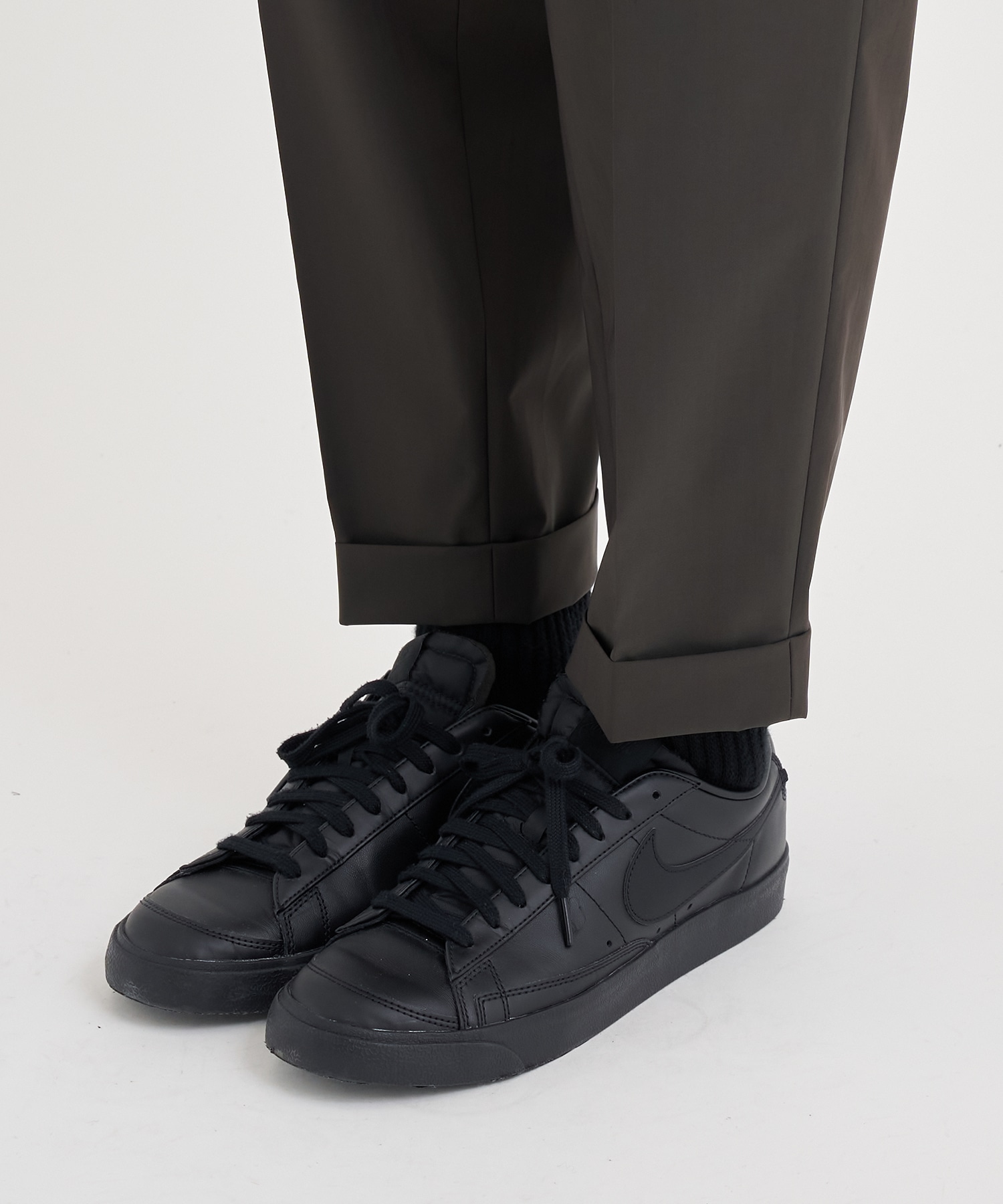 25WCM-P17124 TAPERED PANTS kolor