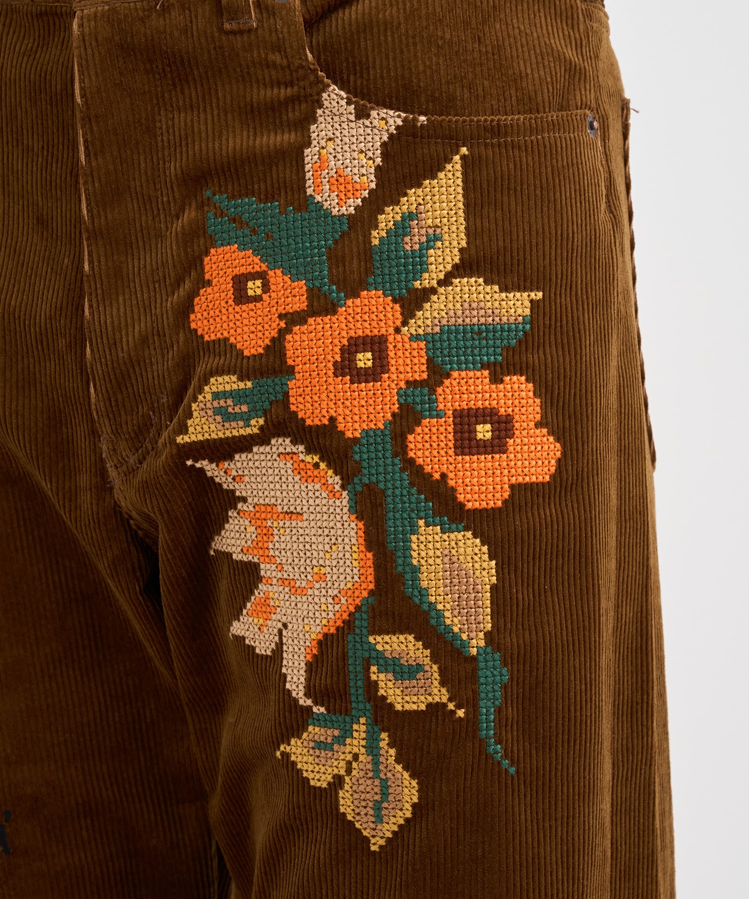Embroidery-design pants | KHOKI