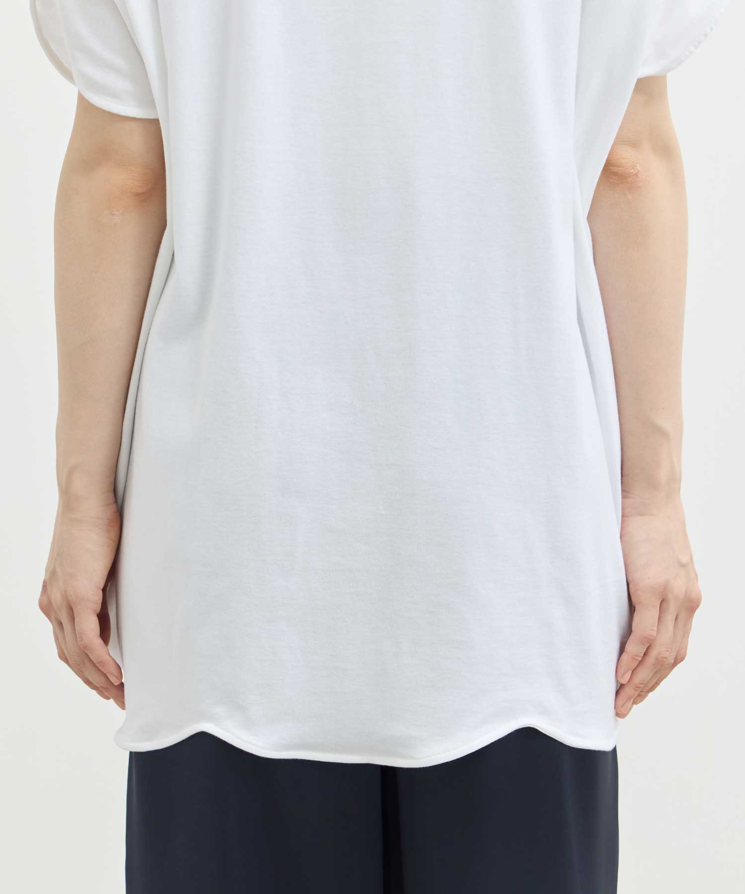SCALLOP WIDE T-SHIRT ENFOLD