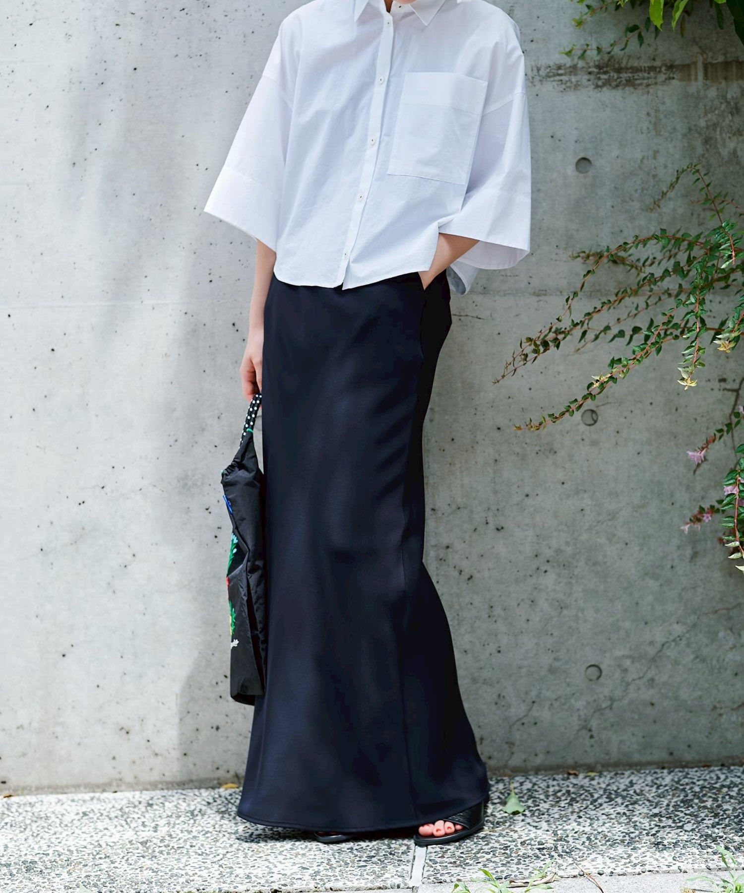 SEMI-FLARE SKIRT ENFOLD