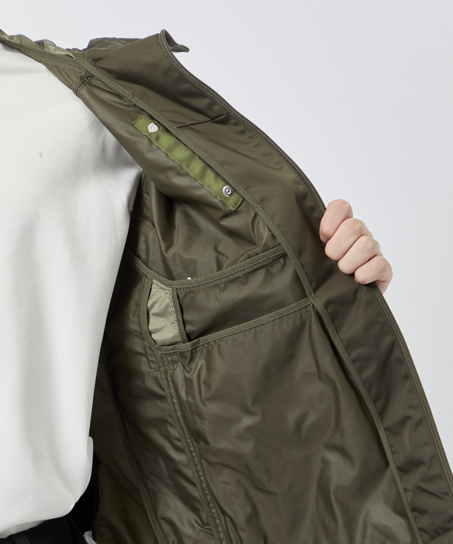 POLYESTER MOUNTAIN PARKA White Mountaineering