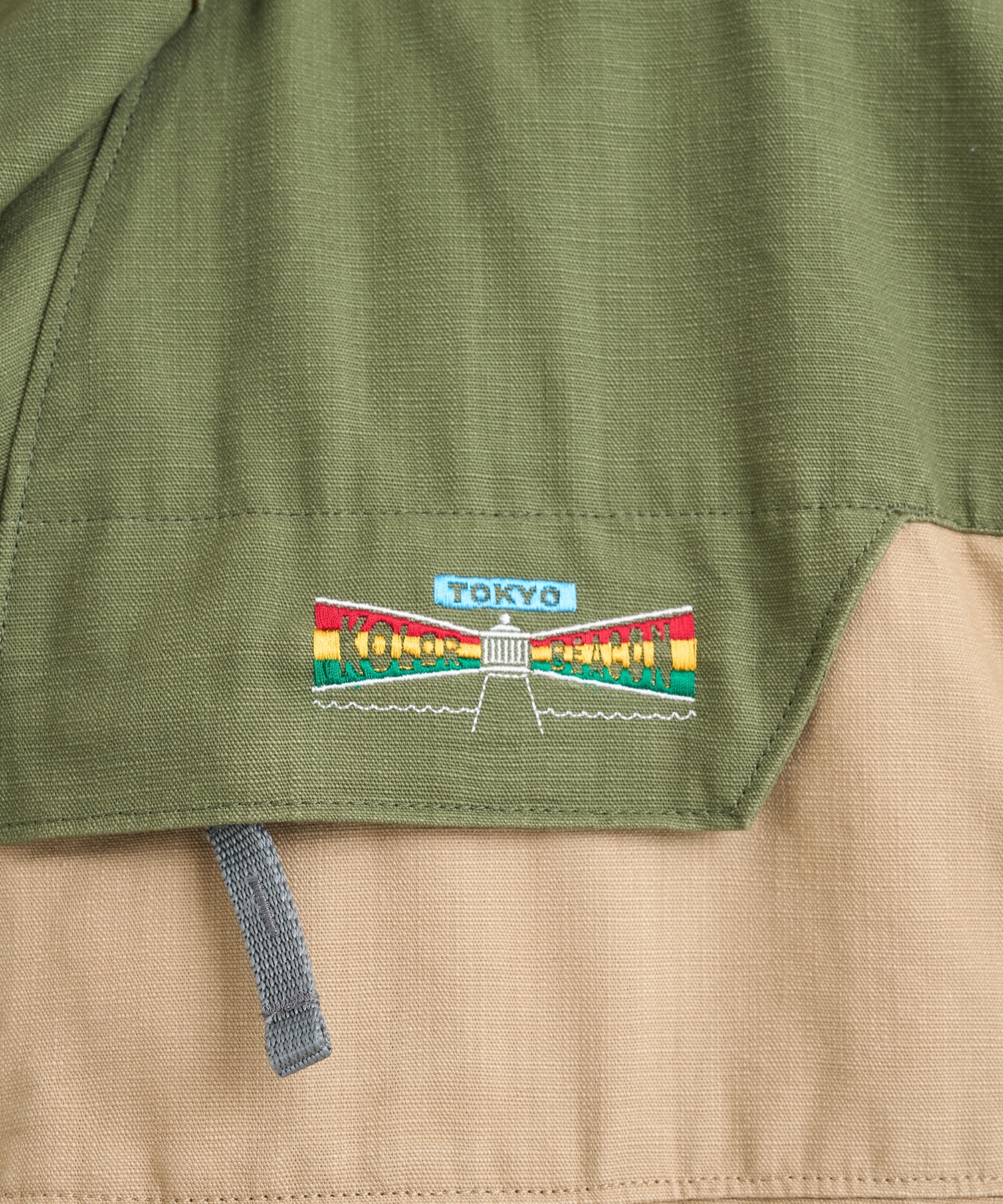 25WBM-G07139 MOUNTAIN PARKA kolor