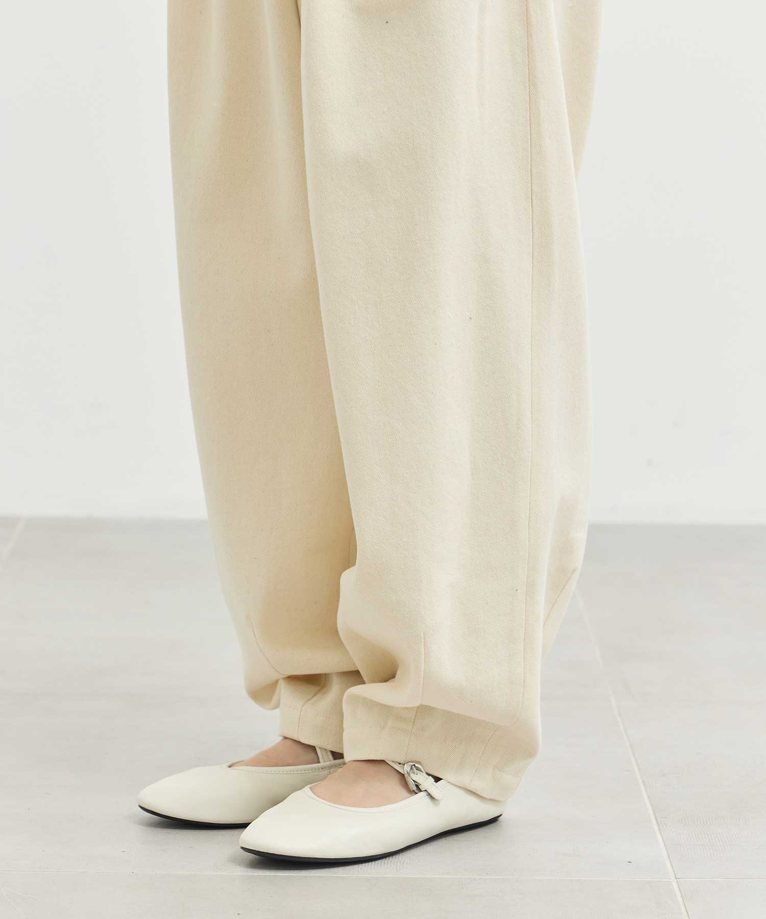 slab cotton cocoon pants Louren