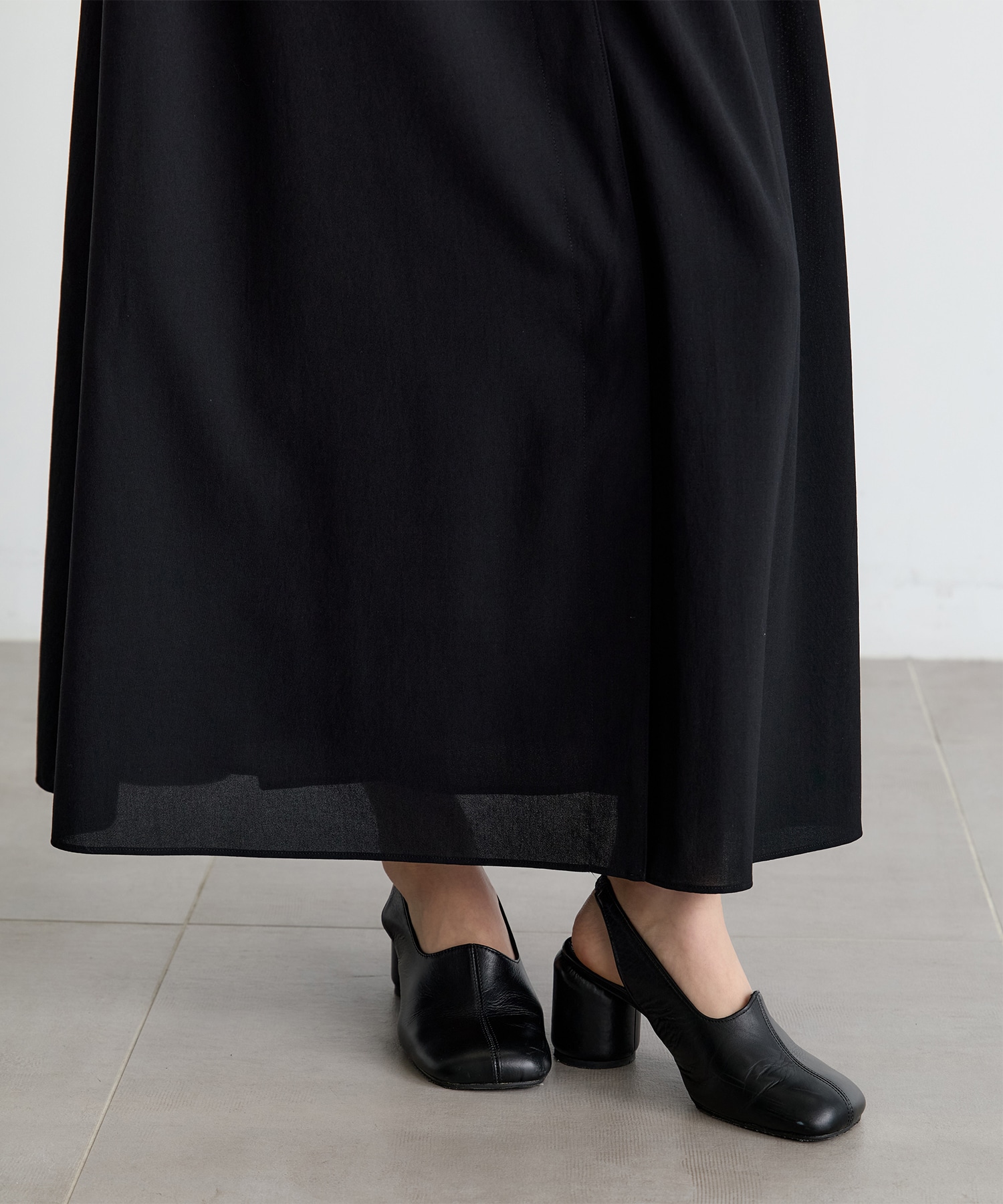 別注 Ilsa sleeveless dress AKIRANAKA