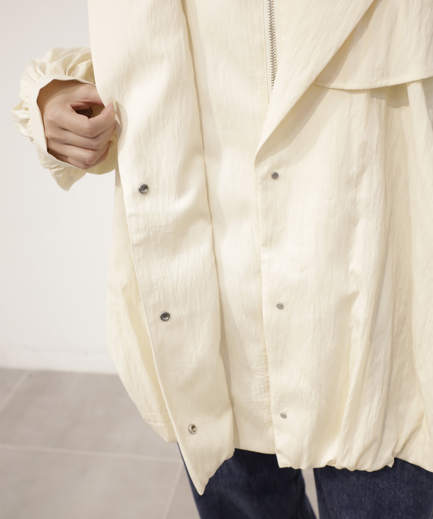Layer Volume Bluson RITAN