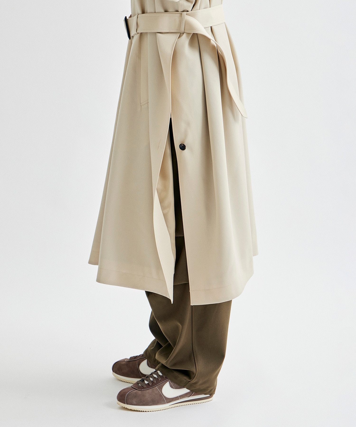 THE TRENCH PONCHO THE RERACS