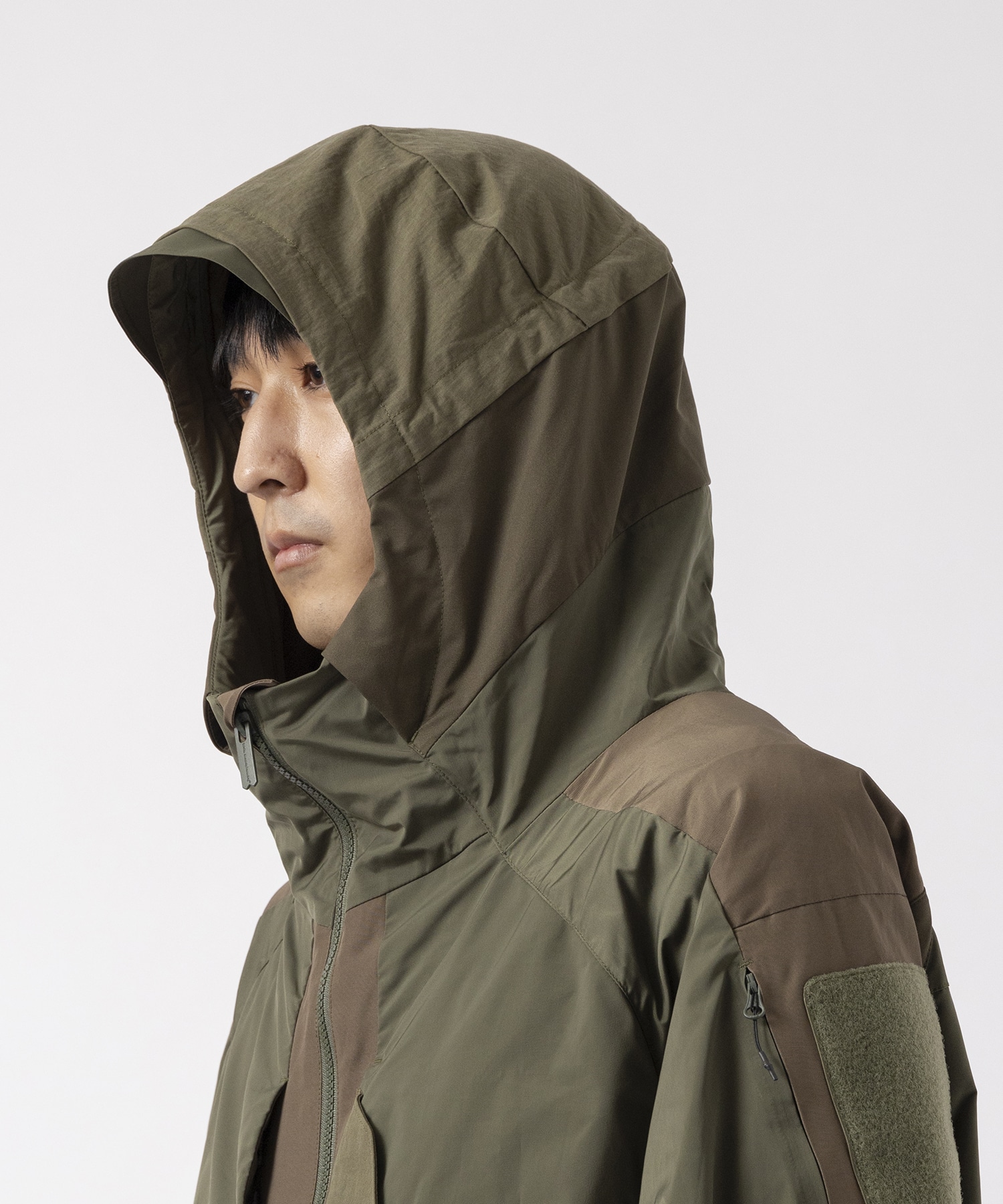 ×NEXUSVII HOODED LUGGAGE PARKA White Mountaineering