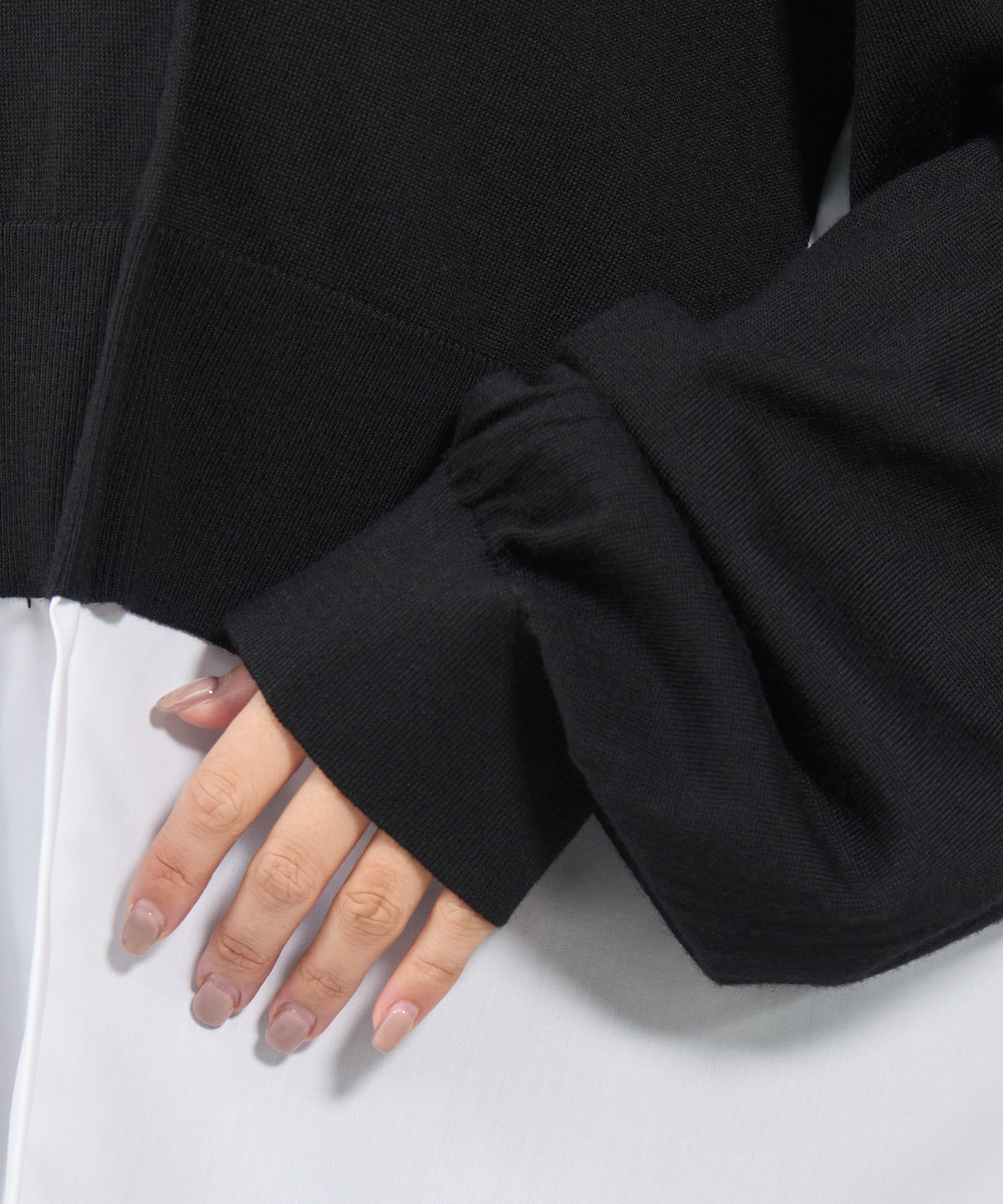 FAKE-LAYERED CARDIGAN ENFOLD