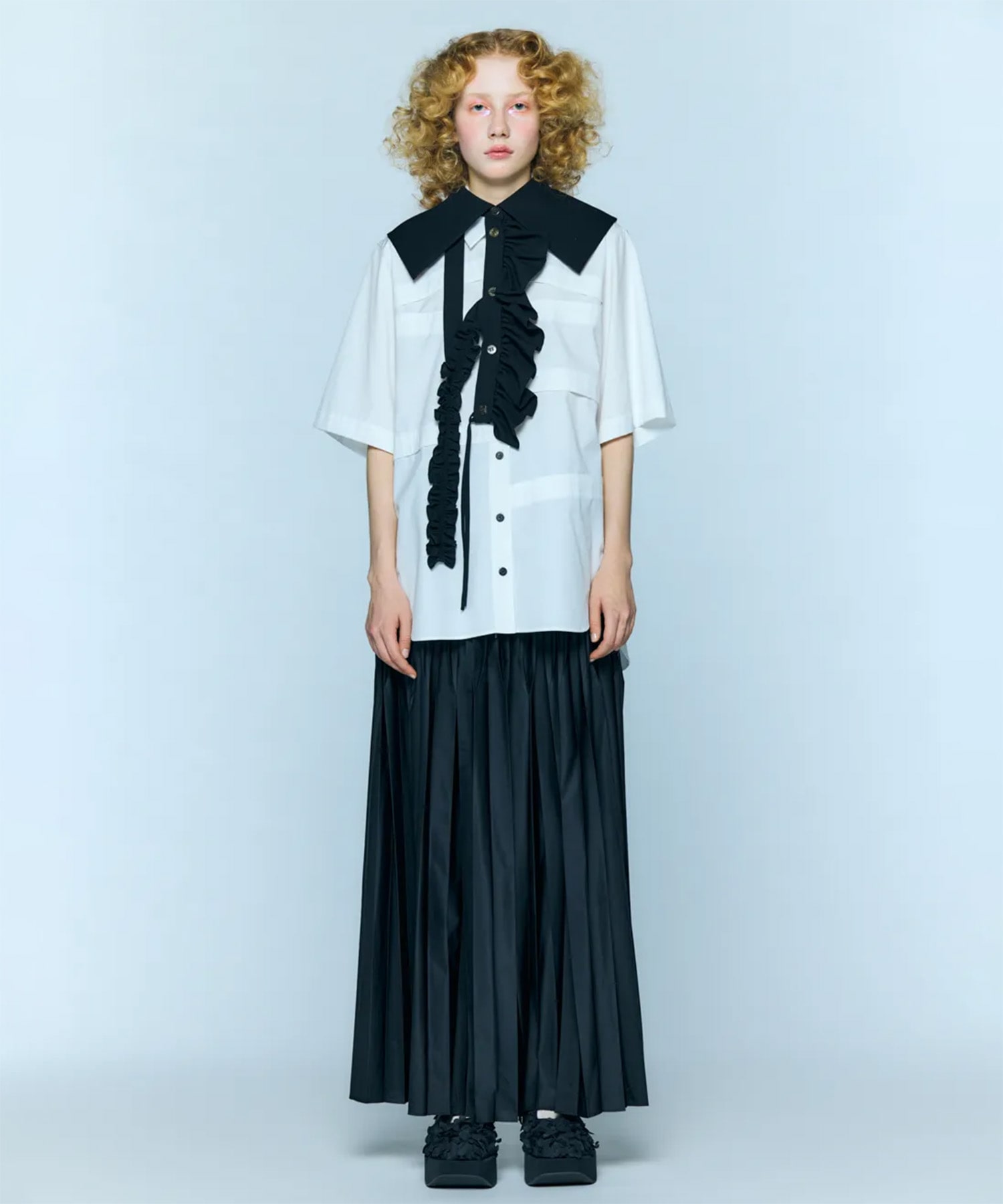SQUARE-PLEATS SKIRT ENFOLD
