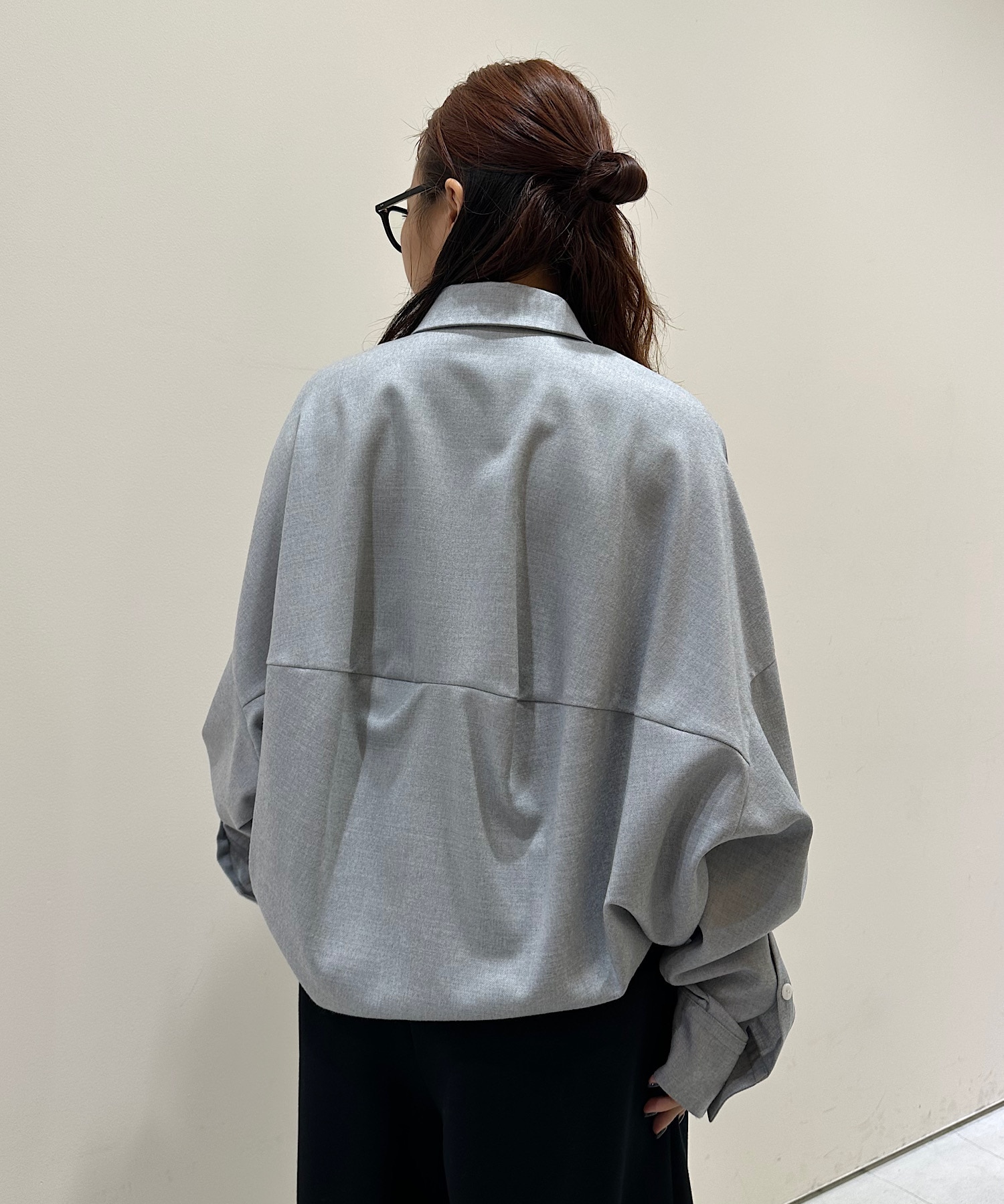SYMMETRY CROPPED SHIRT ENFOLD