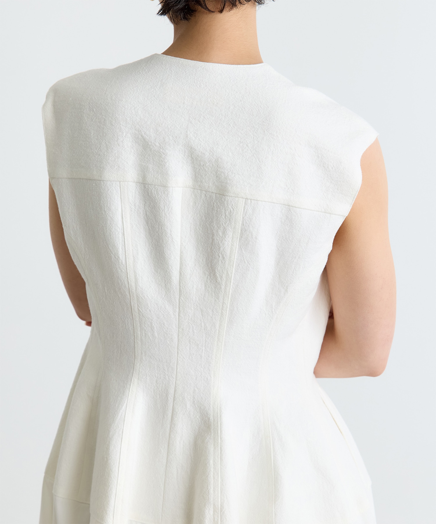 別注 Ilsa sleeveless dress AKIRANAKA