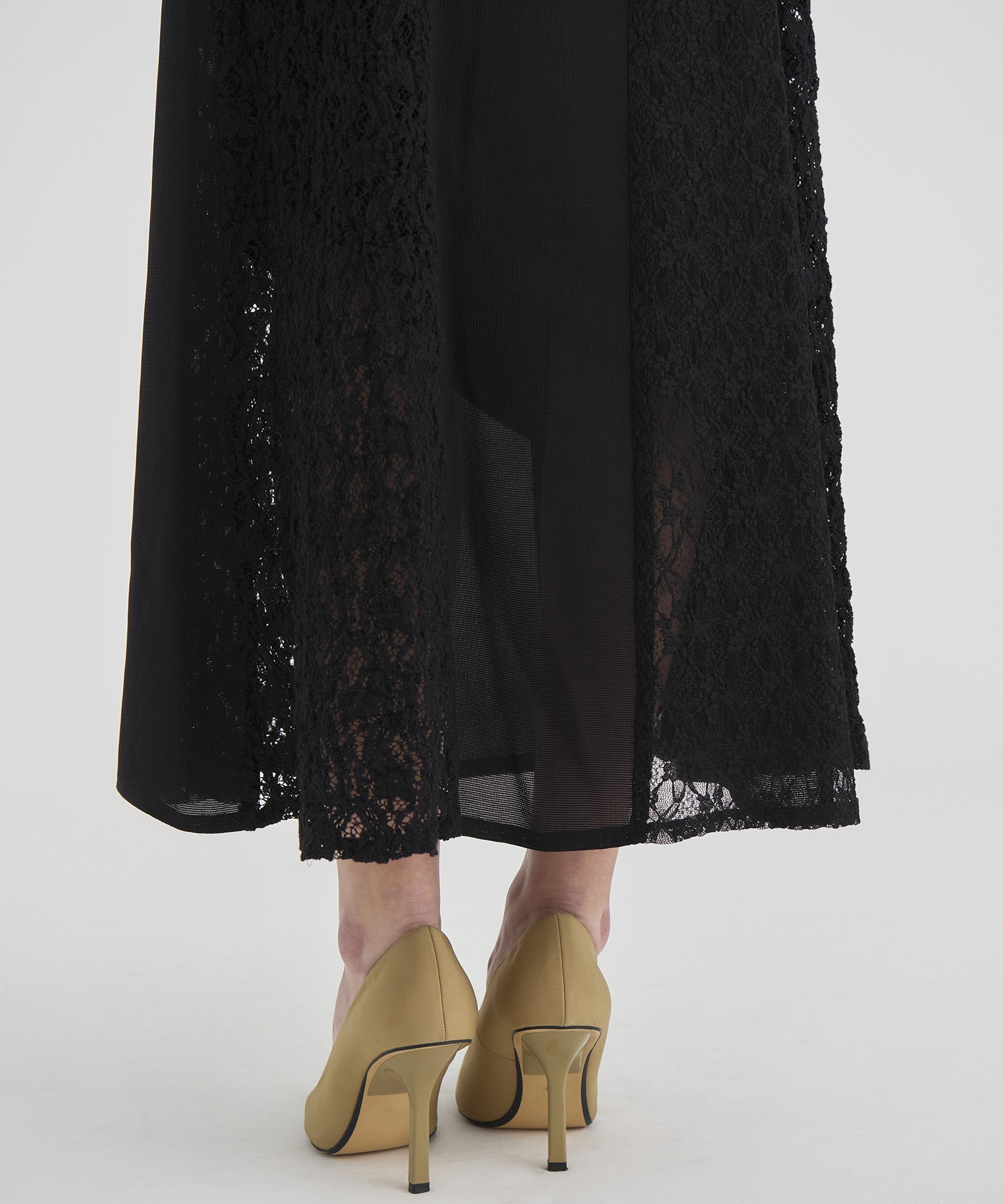 Slant Asym Lace Skirt RITAN