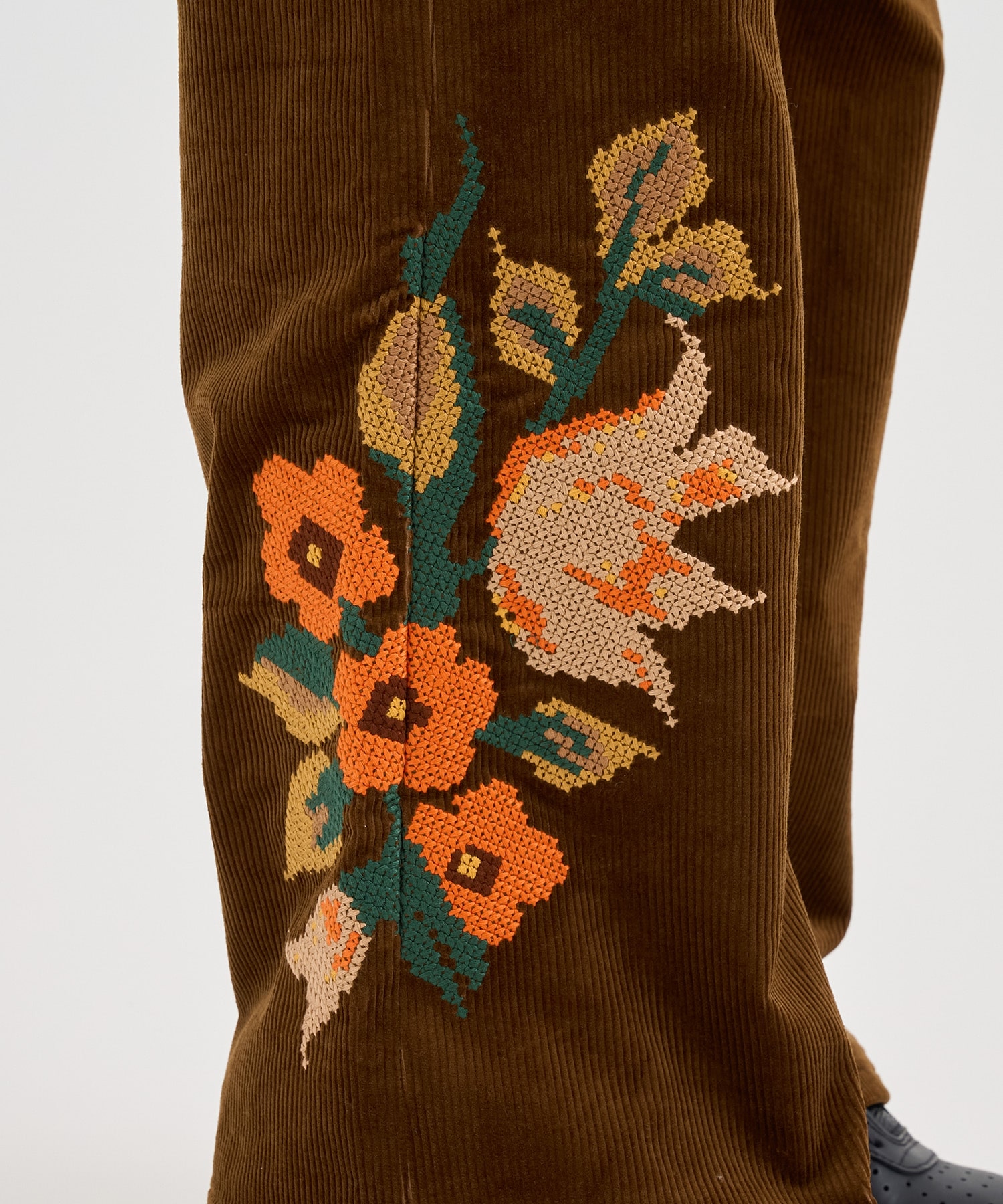 最終【KHOKI】サークル ポケット ジャケット 64533e1a19c0d65bafd64445e486c3