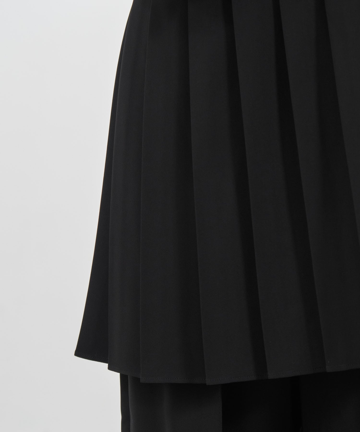 PLEATS PULLOVER ENFOLD