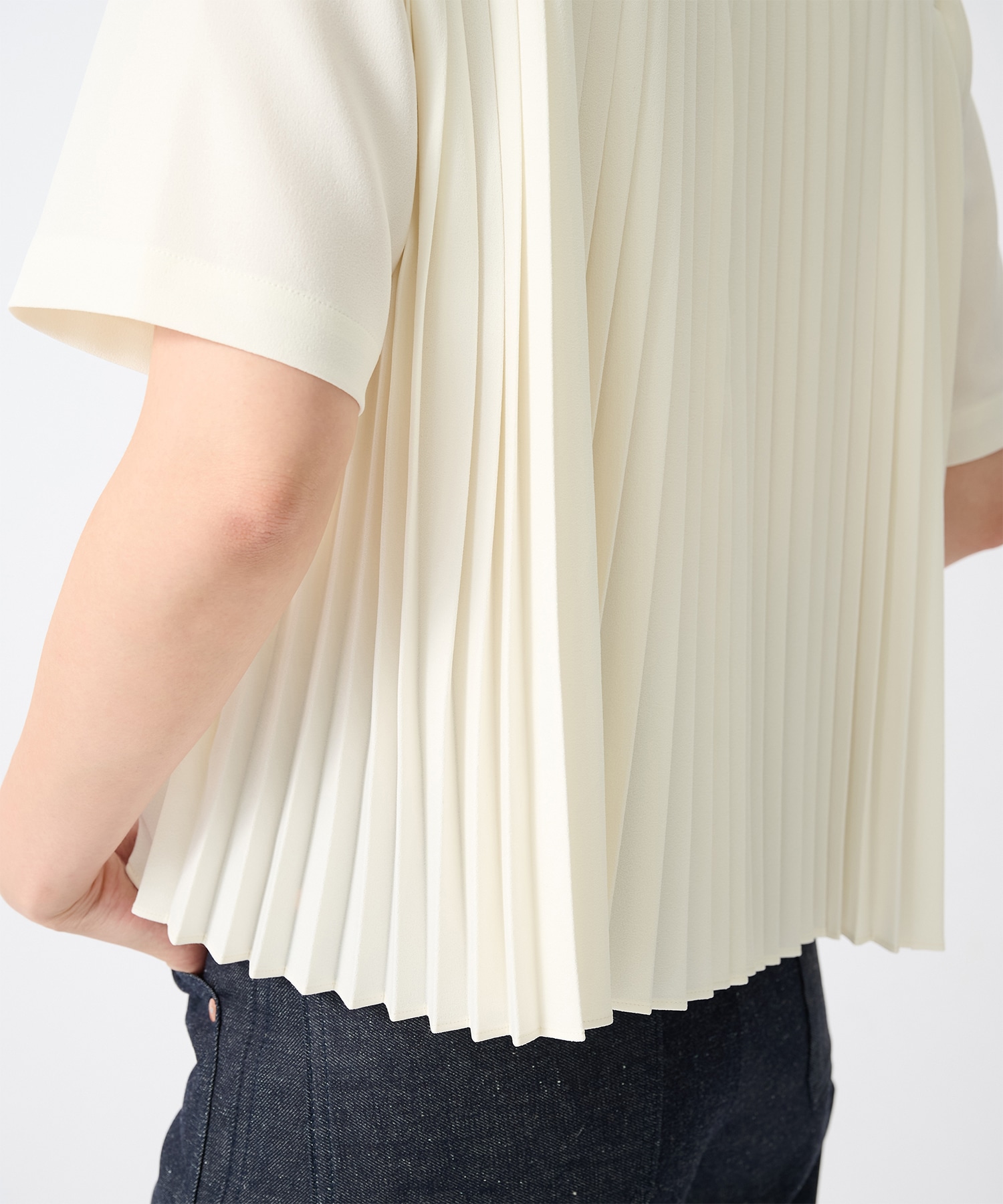 別注 Back pleats blouse EZUMi