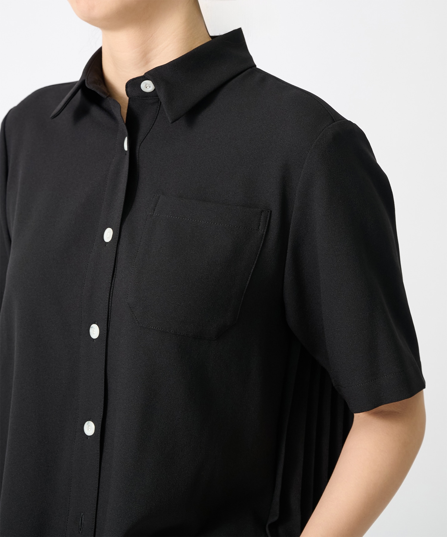 別注 Back pleats blouse EZUMi