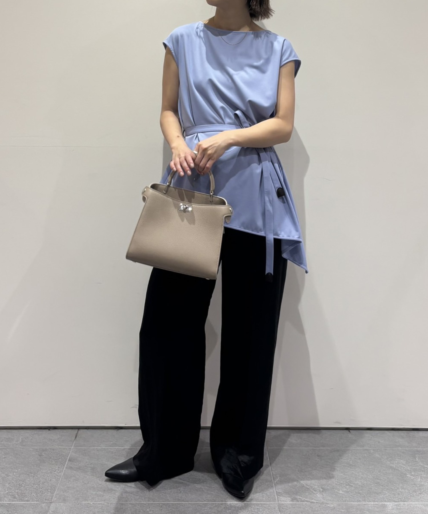 French Sleeve Asymmetry Tops THE TOKYO