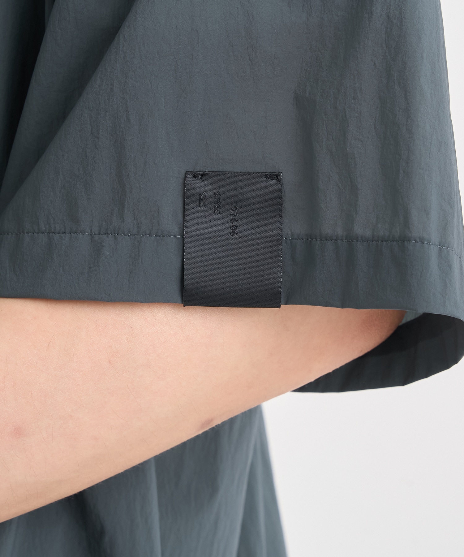 2251-SH55-005 S/S SHIRT N.HOOLYWOOD